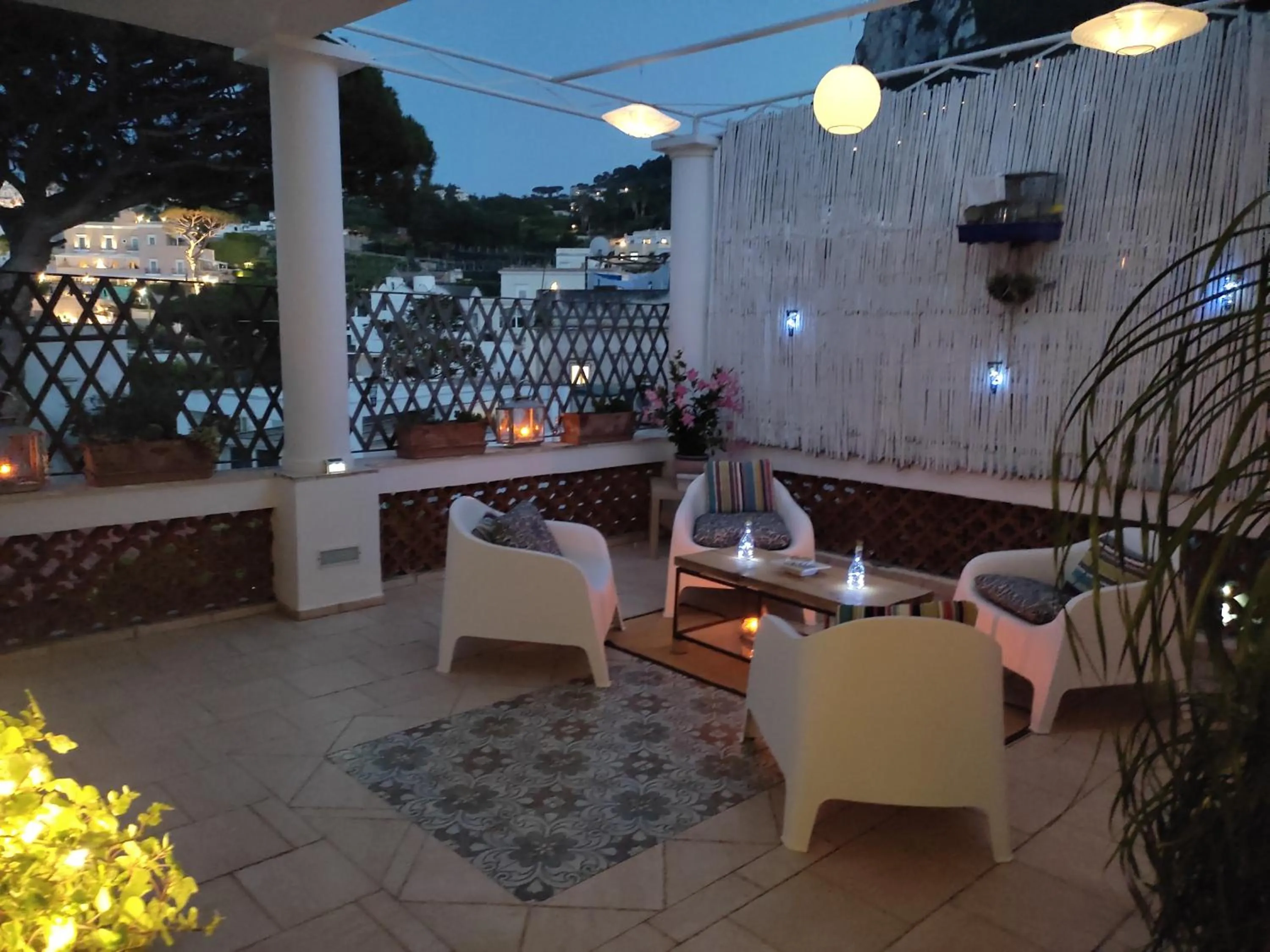 Patio in B&B Punta Vivara