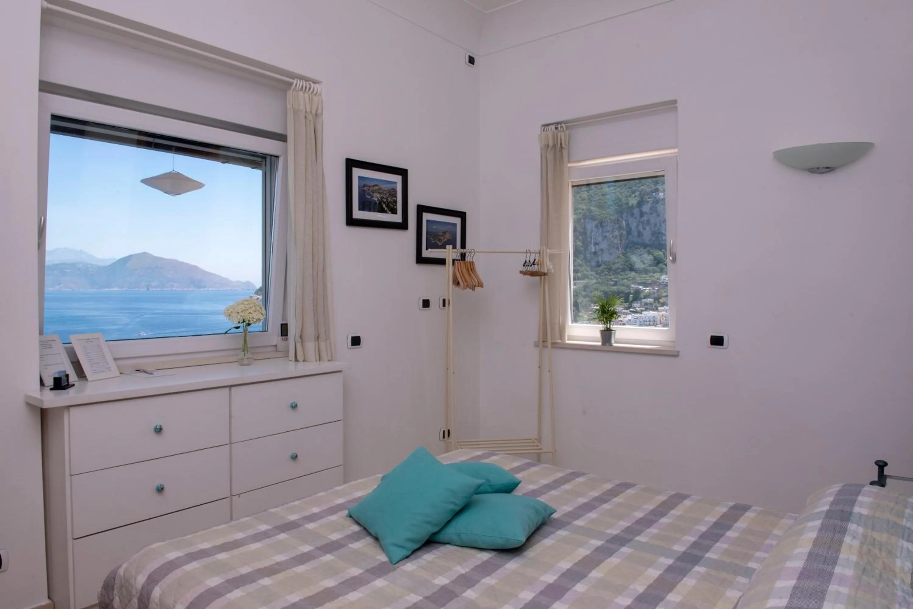 Bed in B&B Punta Vivara