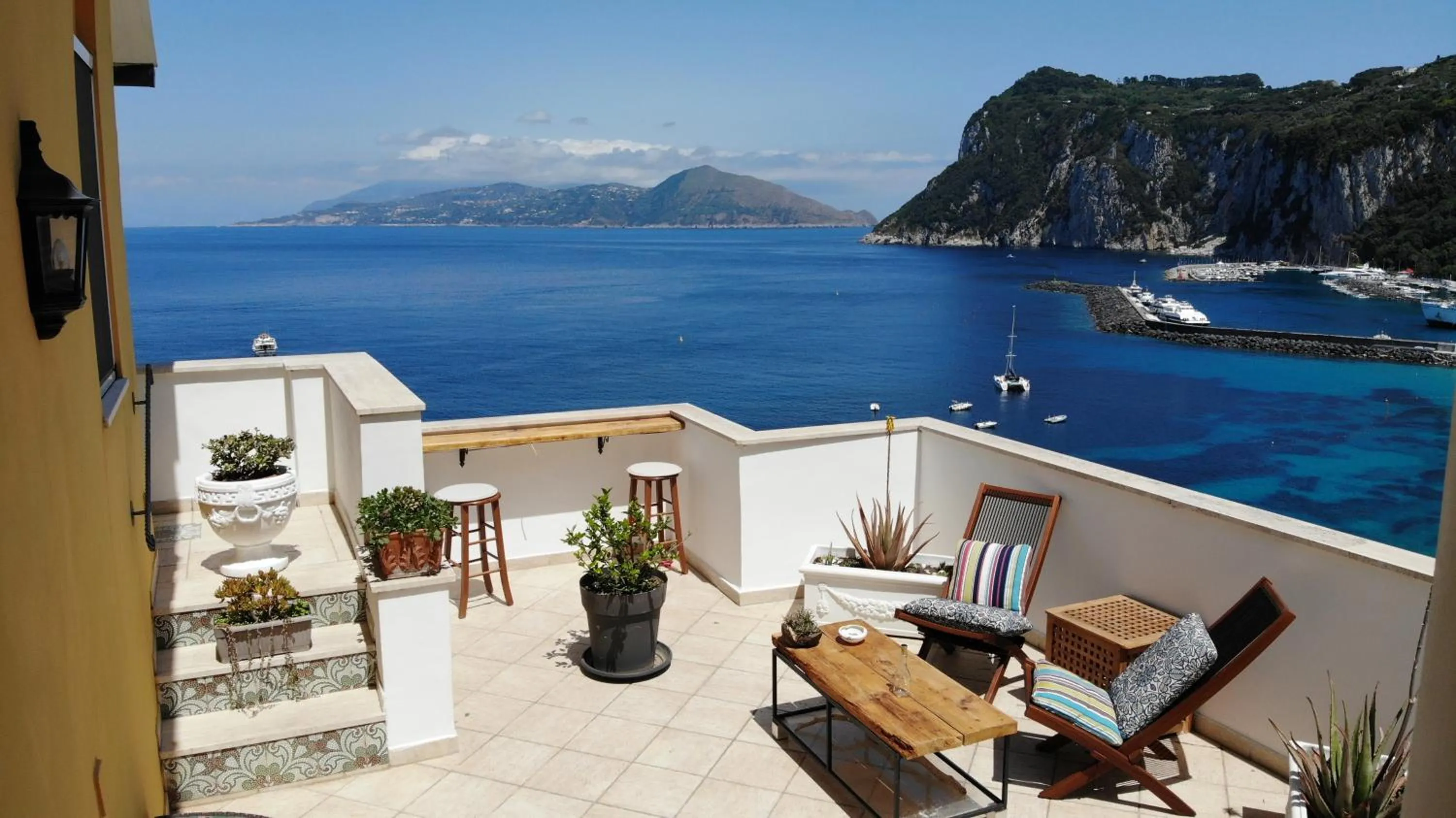 Property building in B&B Punta Vivara