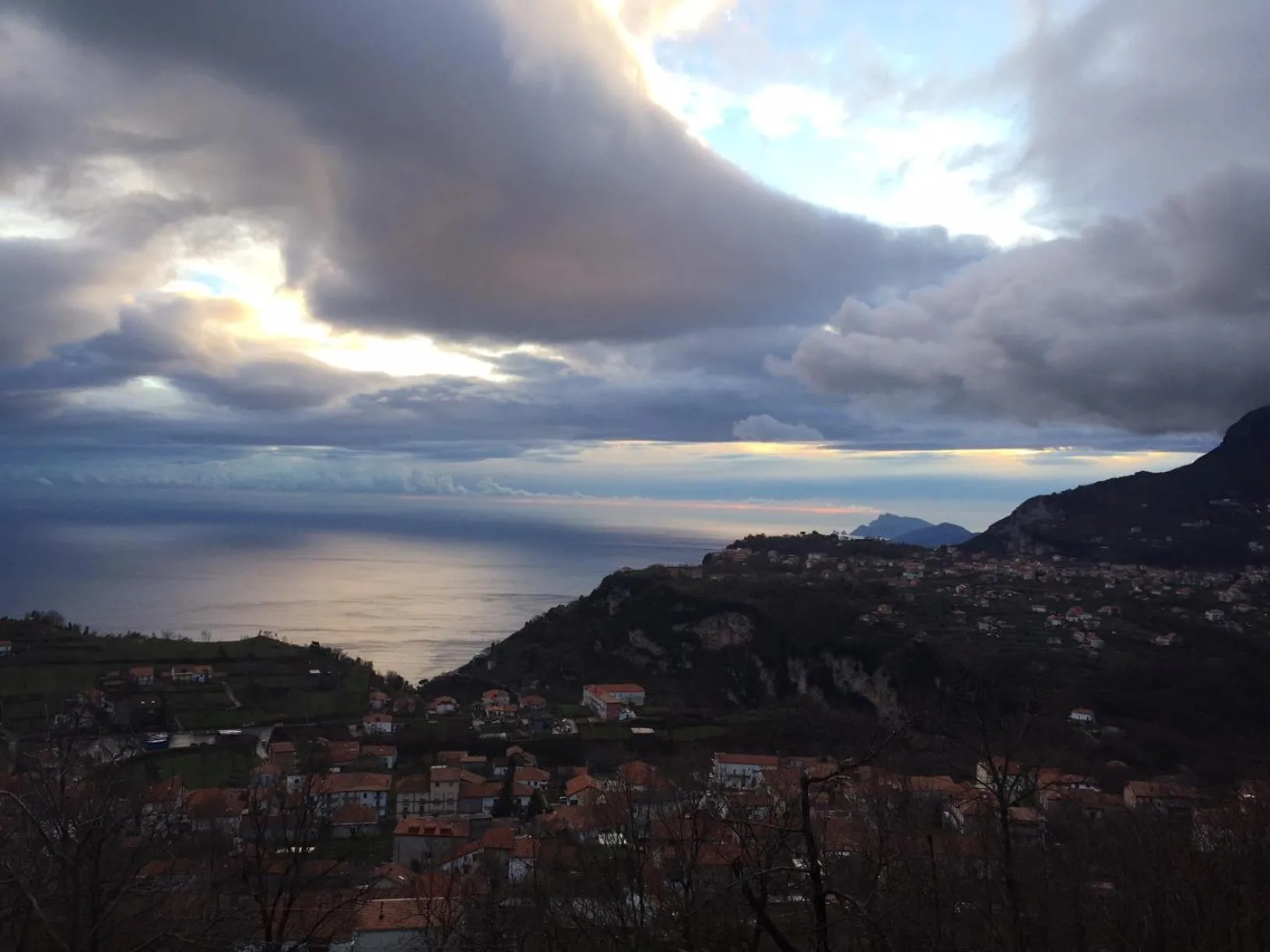 Sea view in B&B Villa Reginella