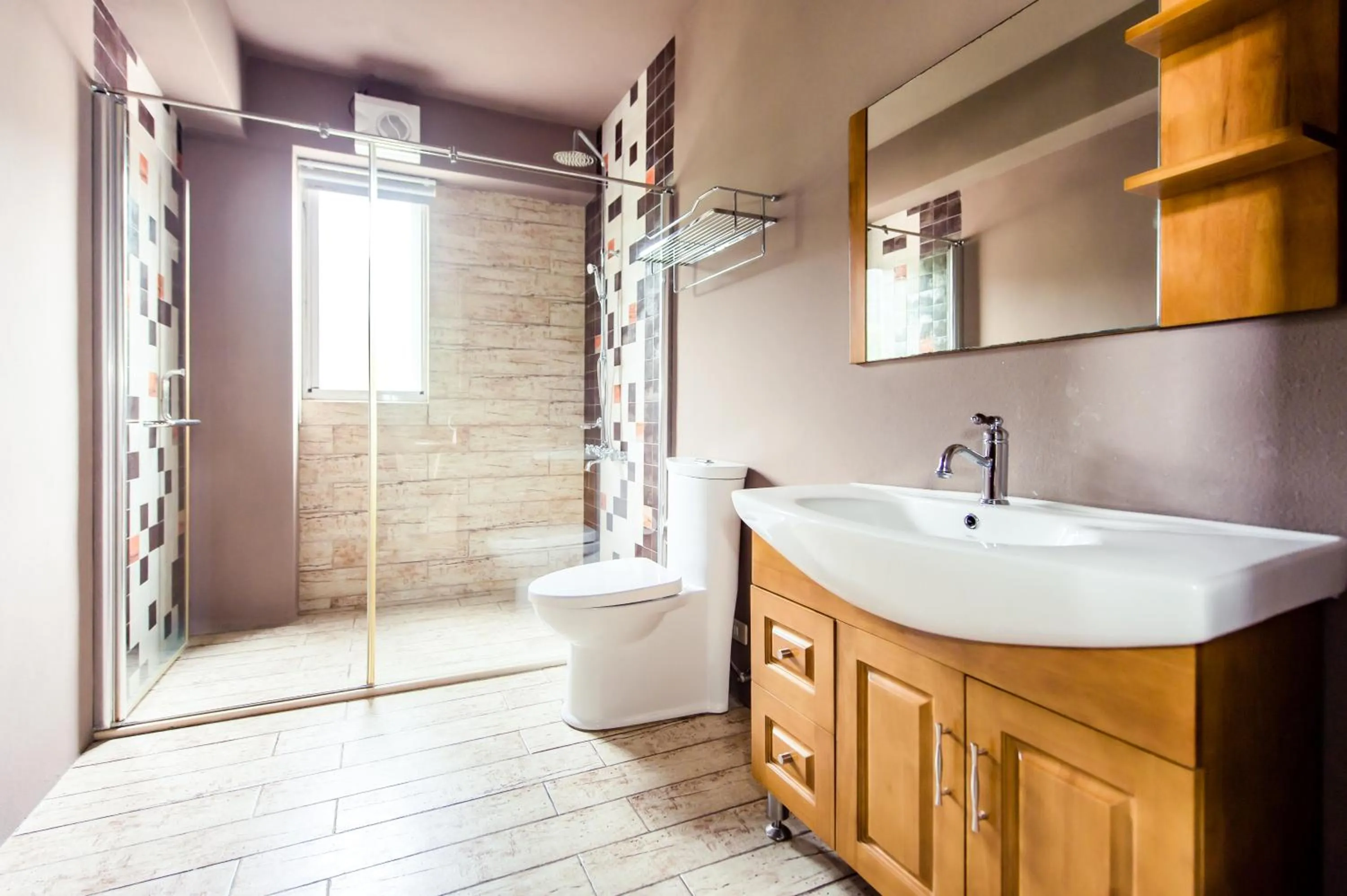 Toilet in Miinnon Village B&B