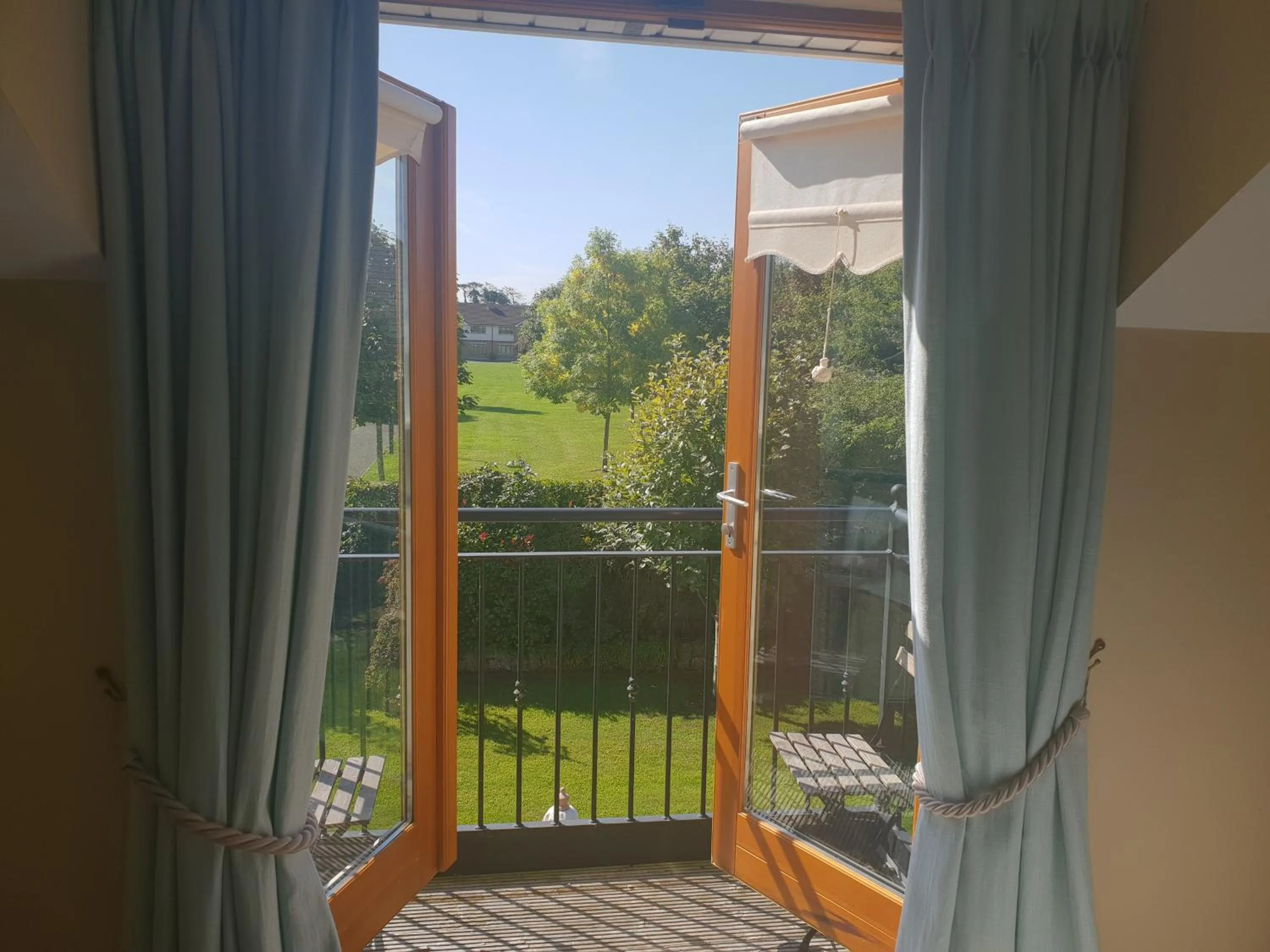 Balcony/Terrace in Knightsbrook Guesthouse