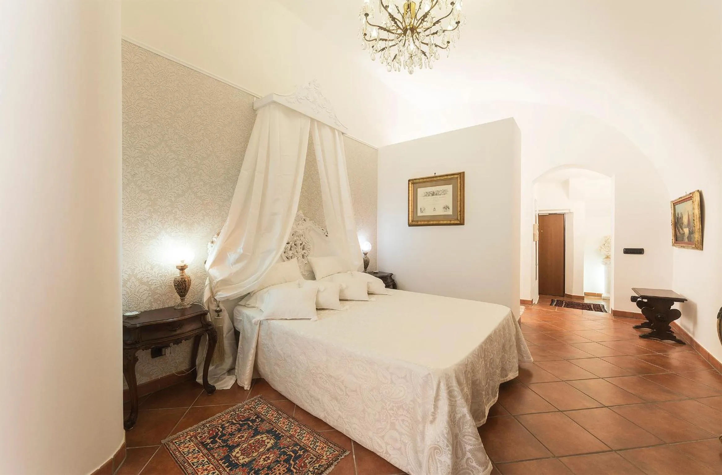 Photo of the whole room, Bed in Palazzo Castelleschi