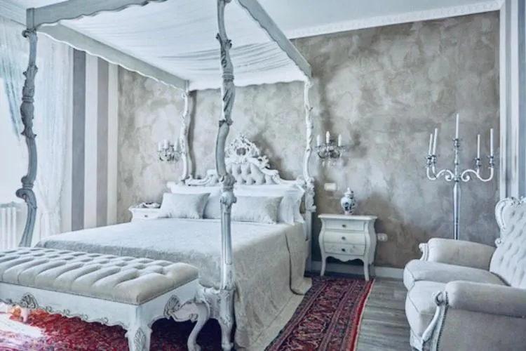 Bed in La Zarabba Boutique Hotel