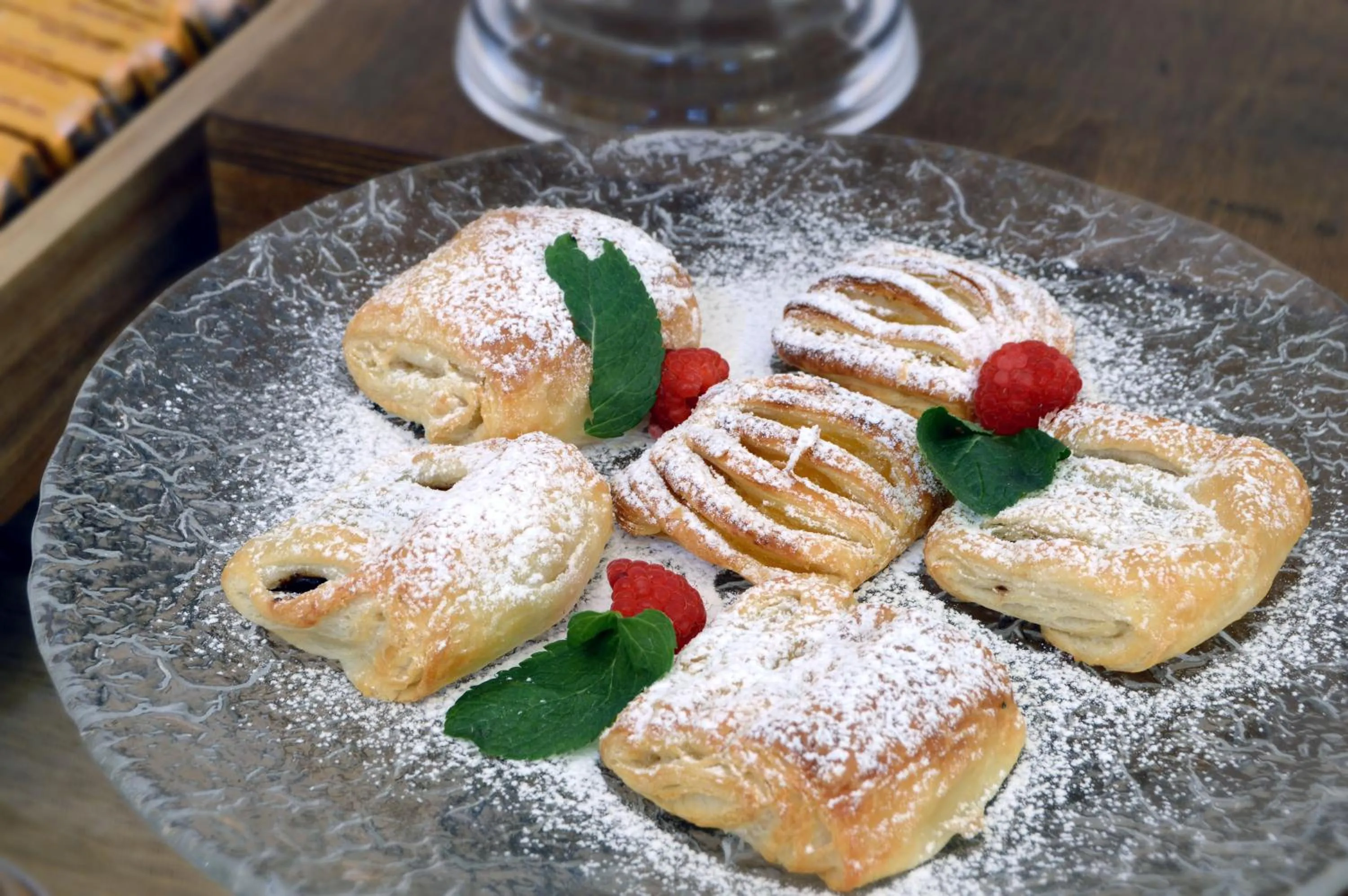 Buffet breakfast in Grand Hotel Vittoria