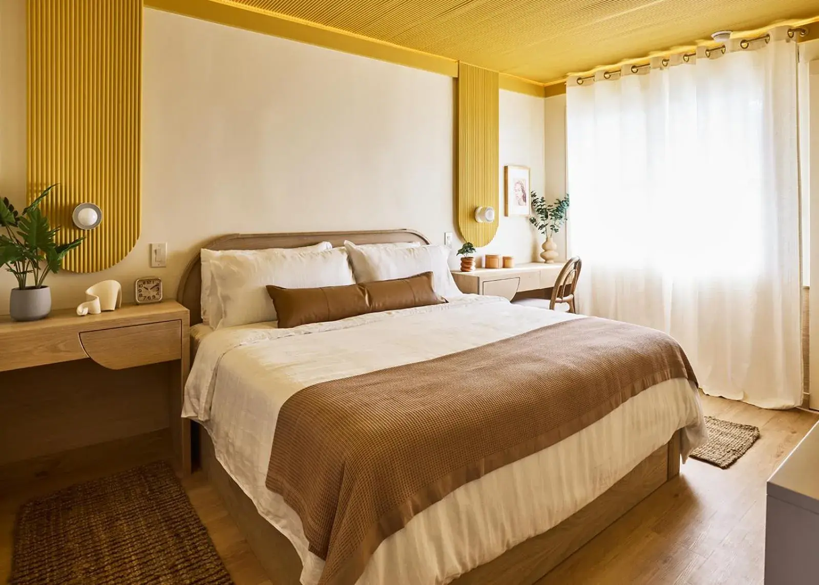 Deluxe King Suite in The Beacon Deluxe King Suite in The Beacon