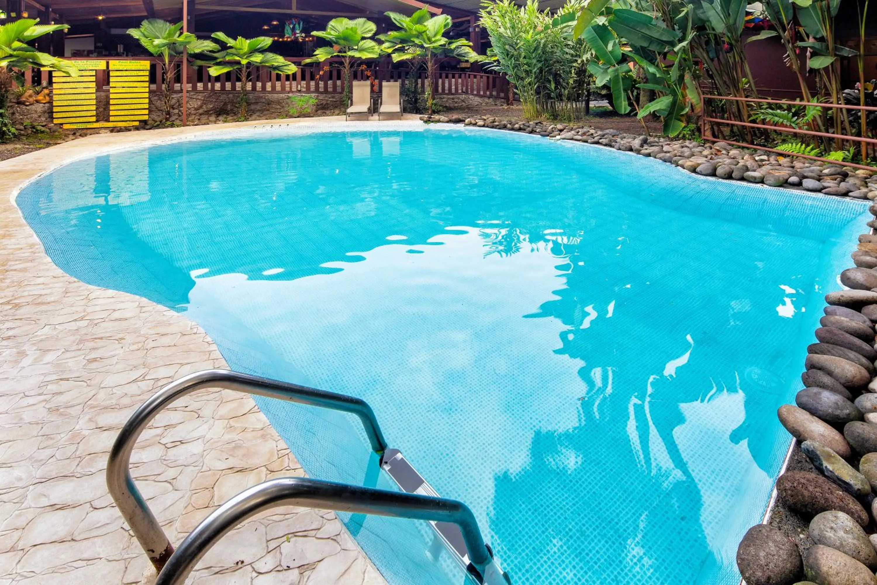 Swimming pool in La Quinta Sarapiqui Lodge