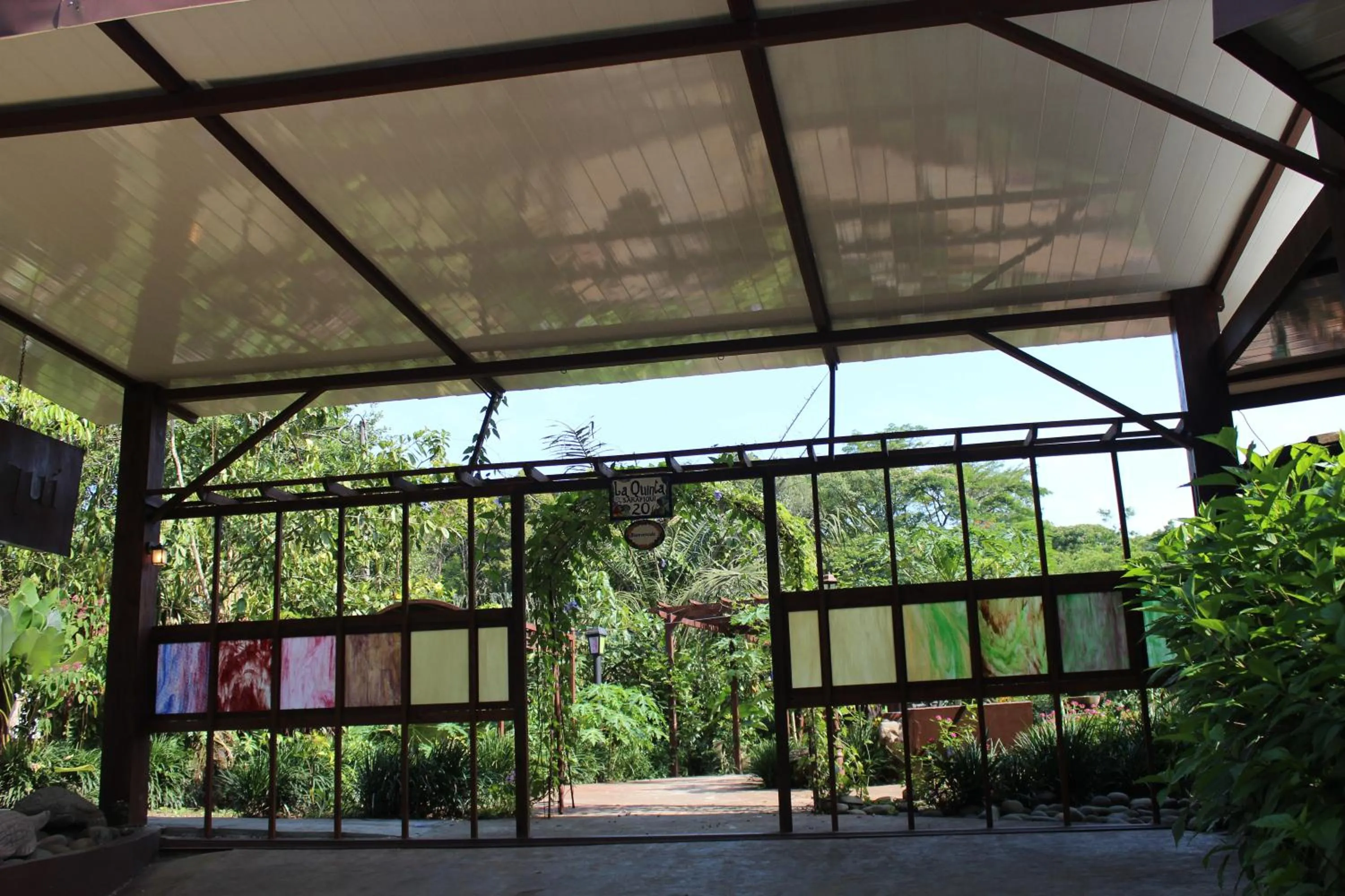 Facade/entrance in La Quinta Sarapiqui Lodge