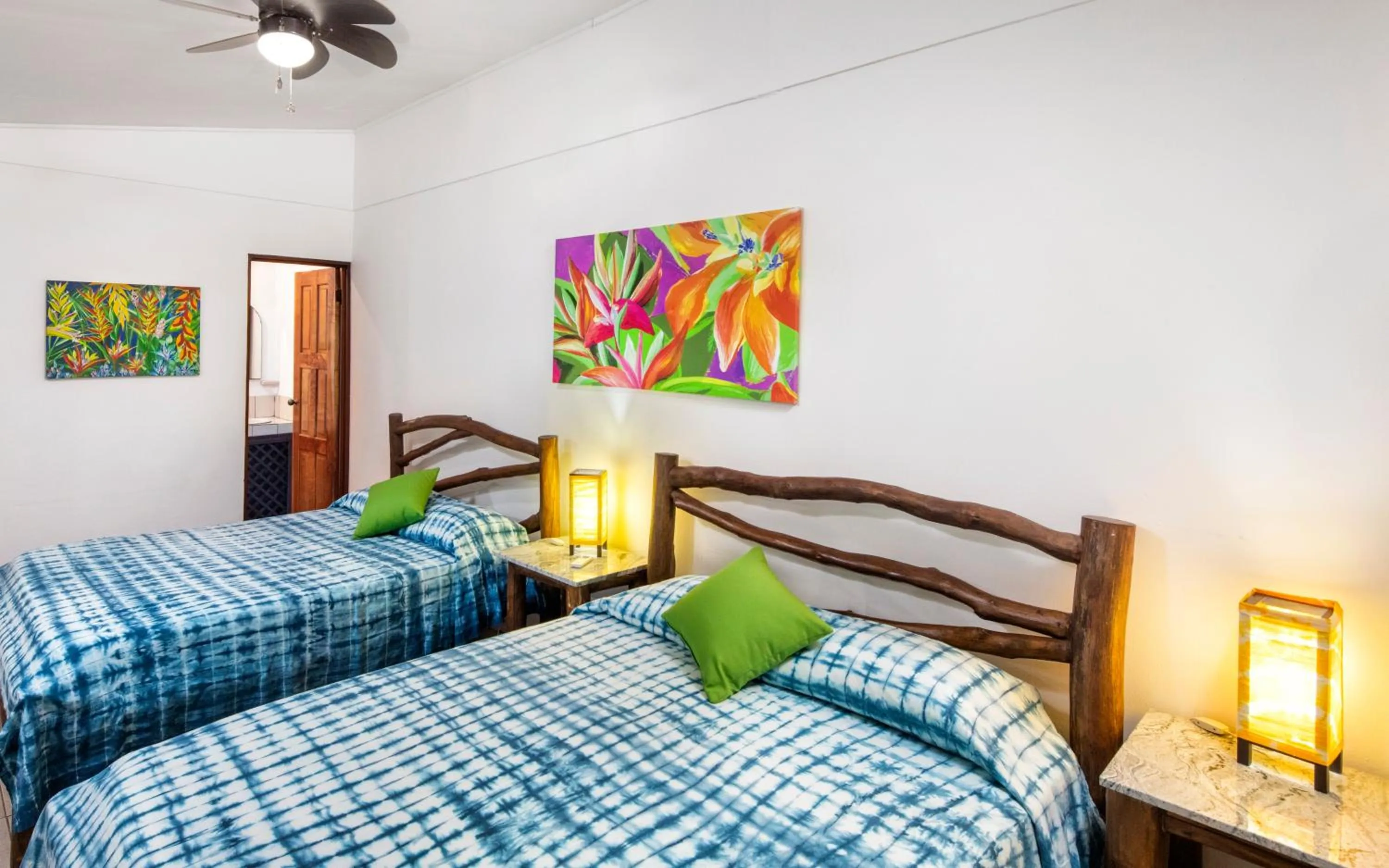 Photo of the whole room, Bed in La Quinta Sarapiqui Lodge