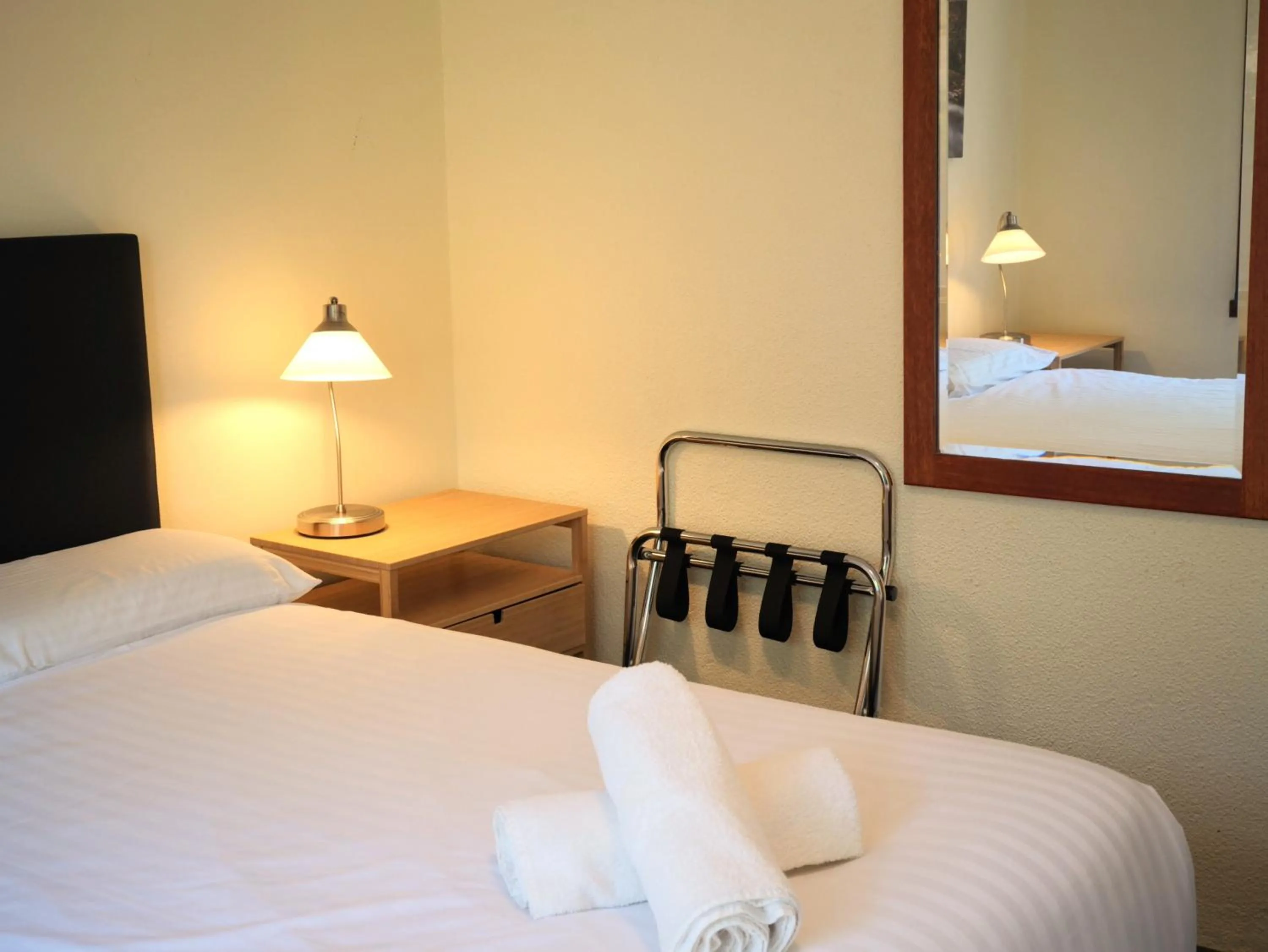 Bedroom, Bed in Leski Club