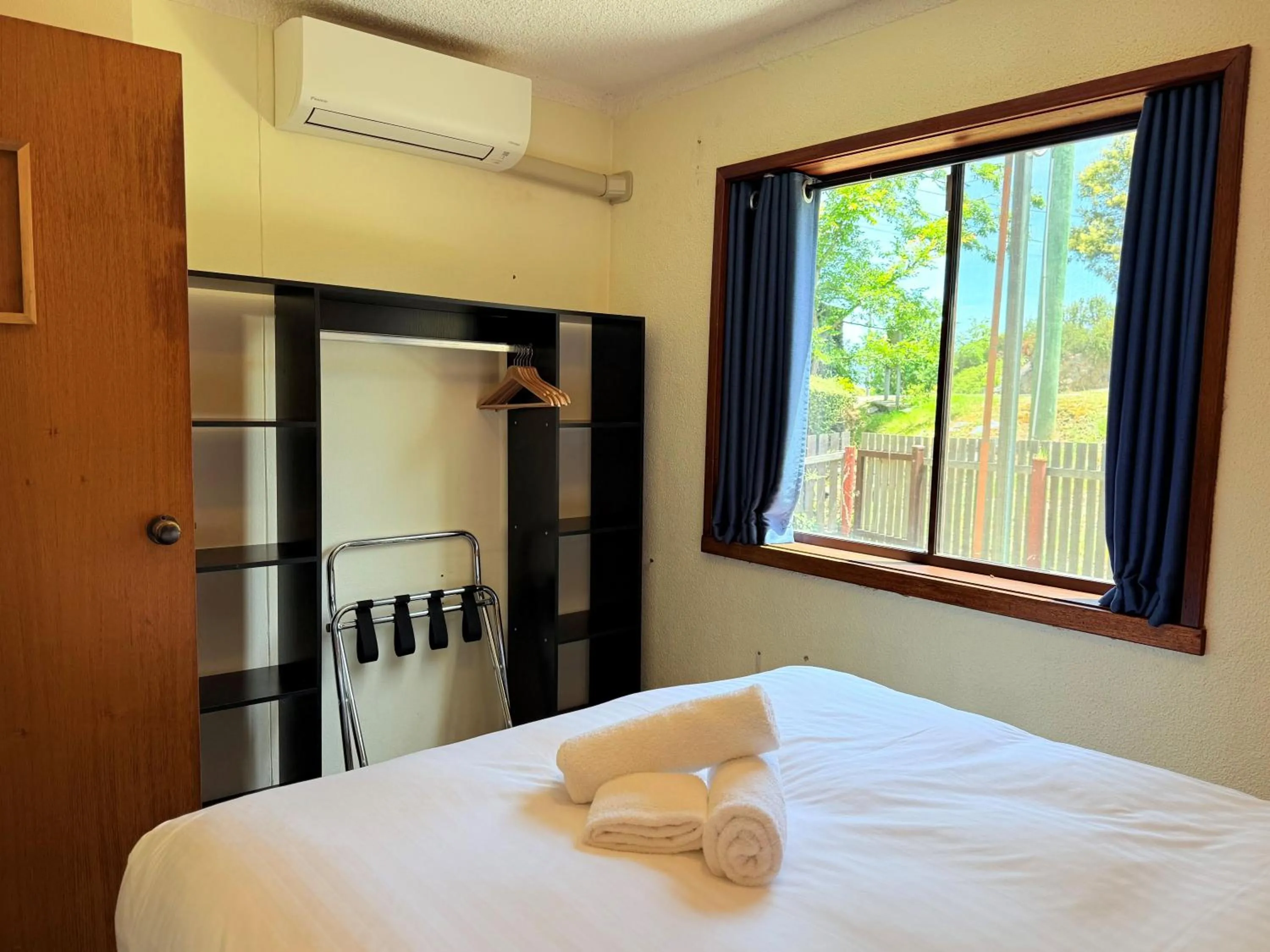 Bedroom, Bed in Leski Club