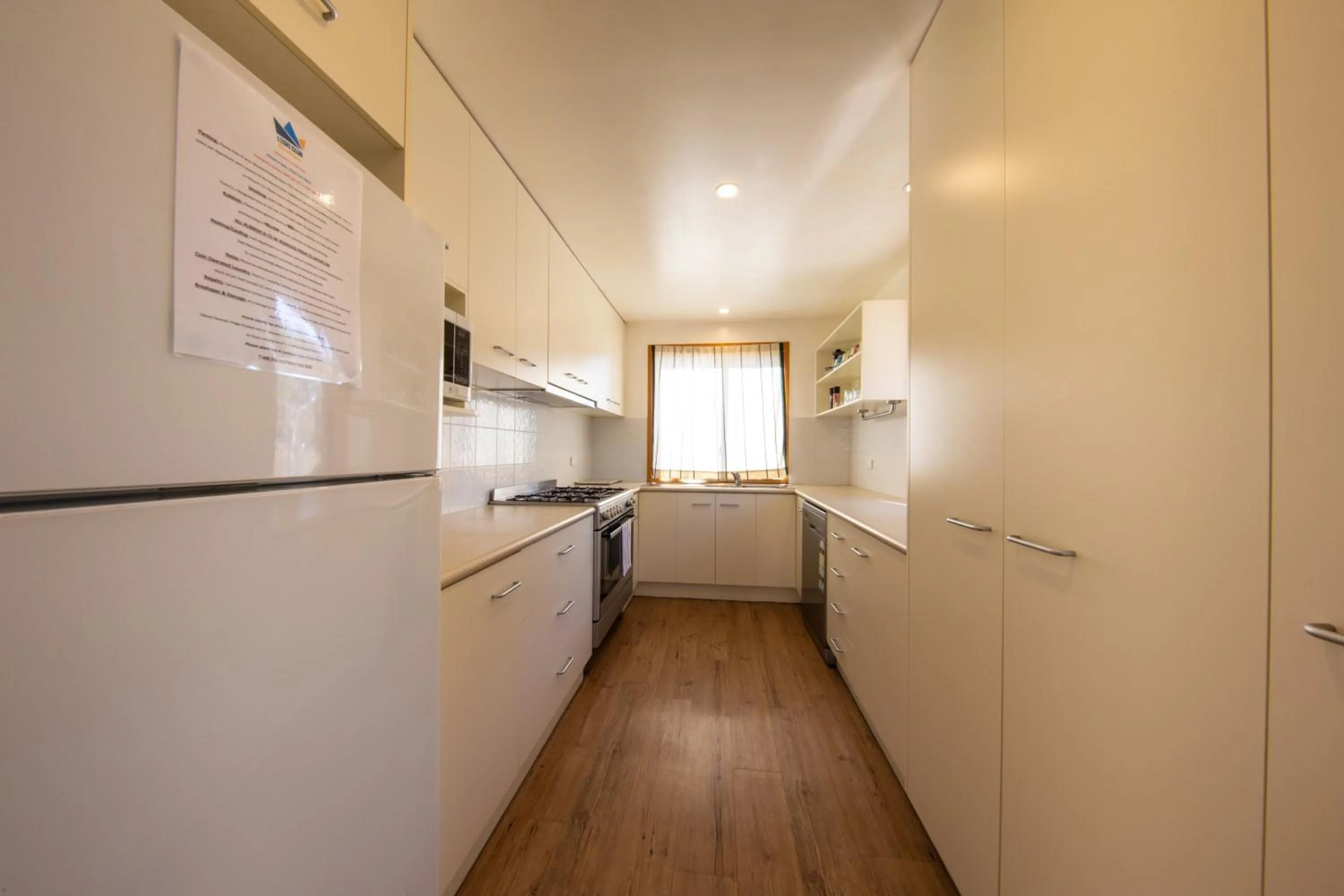 Kitchen or kitchenette in Leski Club