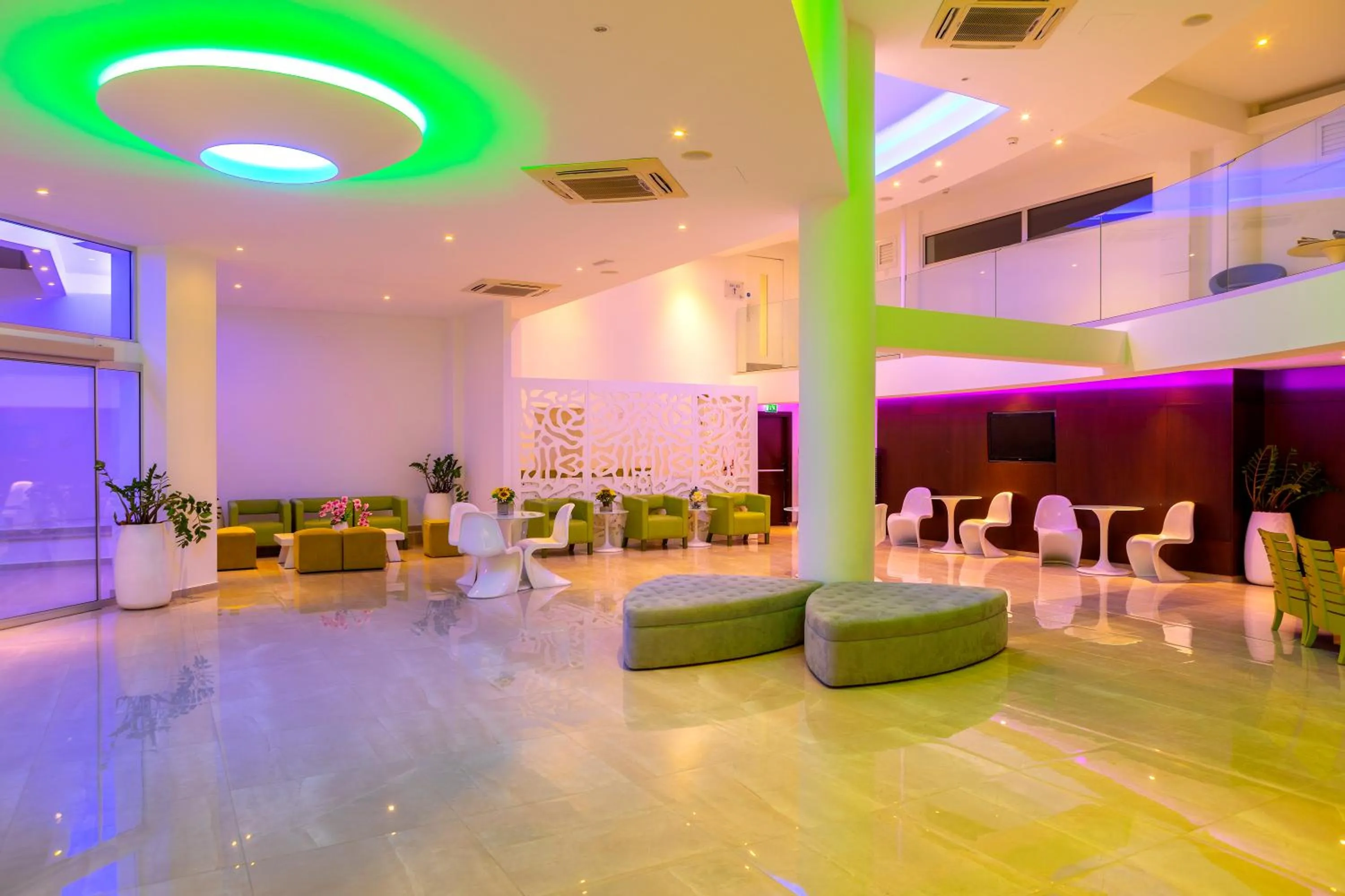 Lobby or reception in Limanaki Beach Hotel & Suites