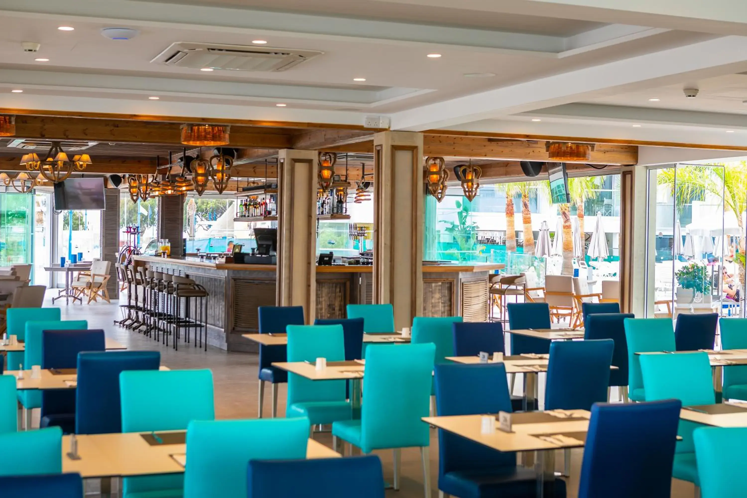 Breakfast in Limanaki Beach Hotel & Suites Breakfast in Limanaki Beach Hotel & Suites