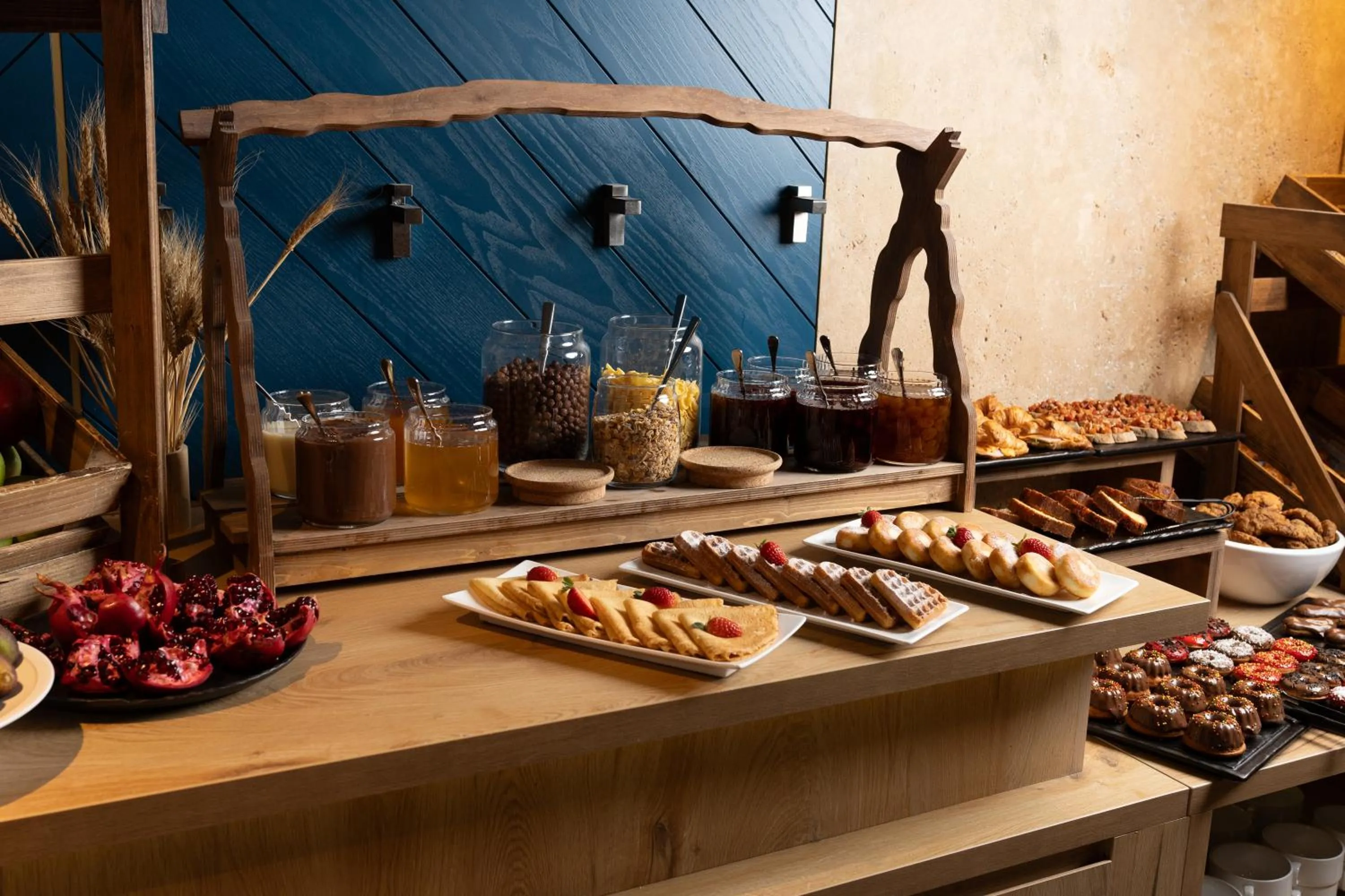 Breakfast in Messier 53 Hotel Yerevan