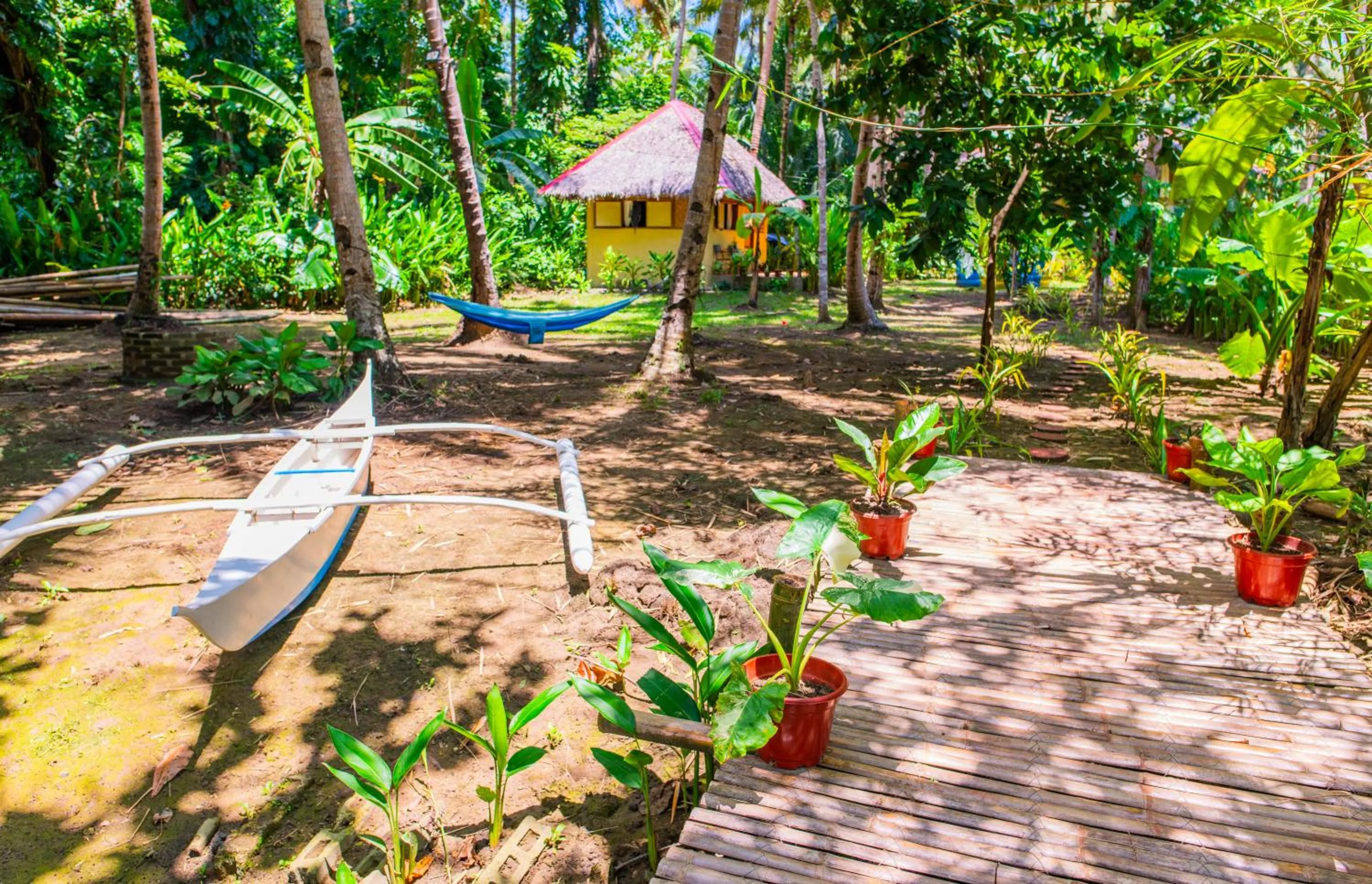 Water to Forest Ecolodge