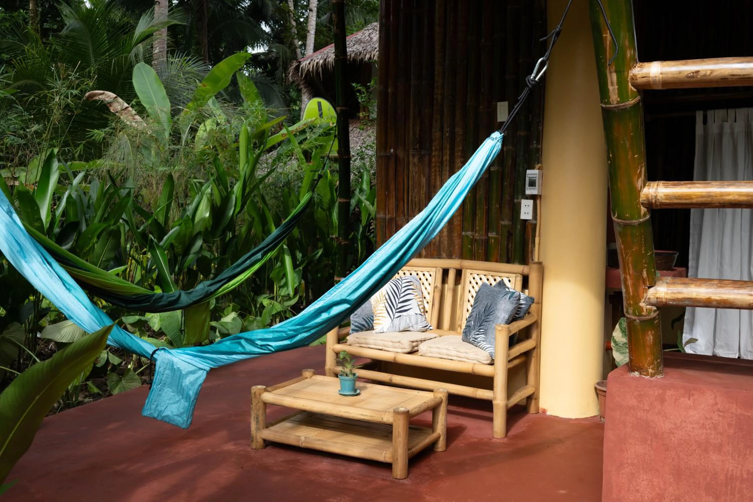 Water to Forest Ecolodge