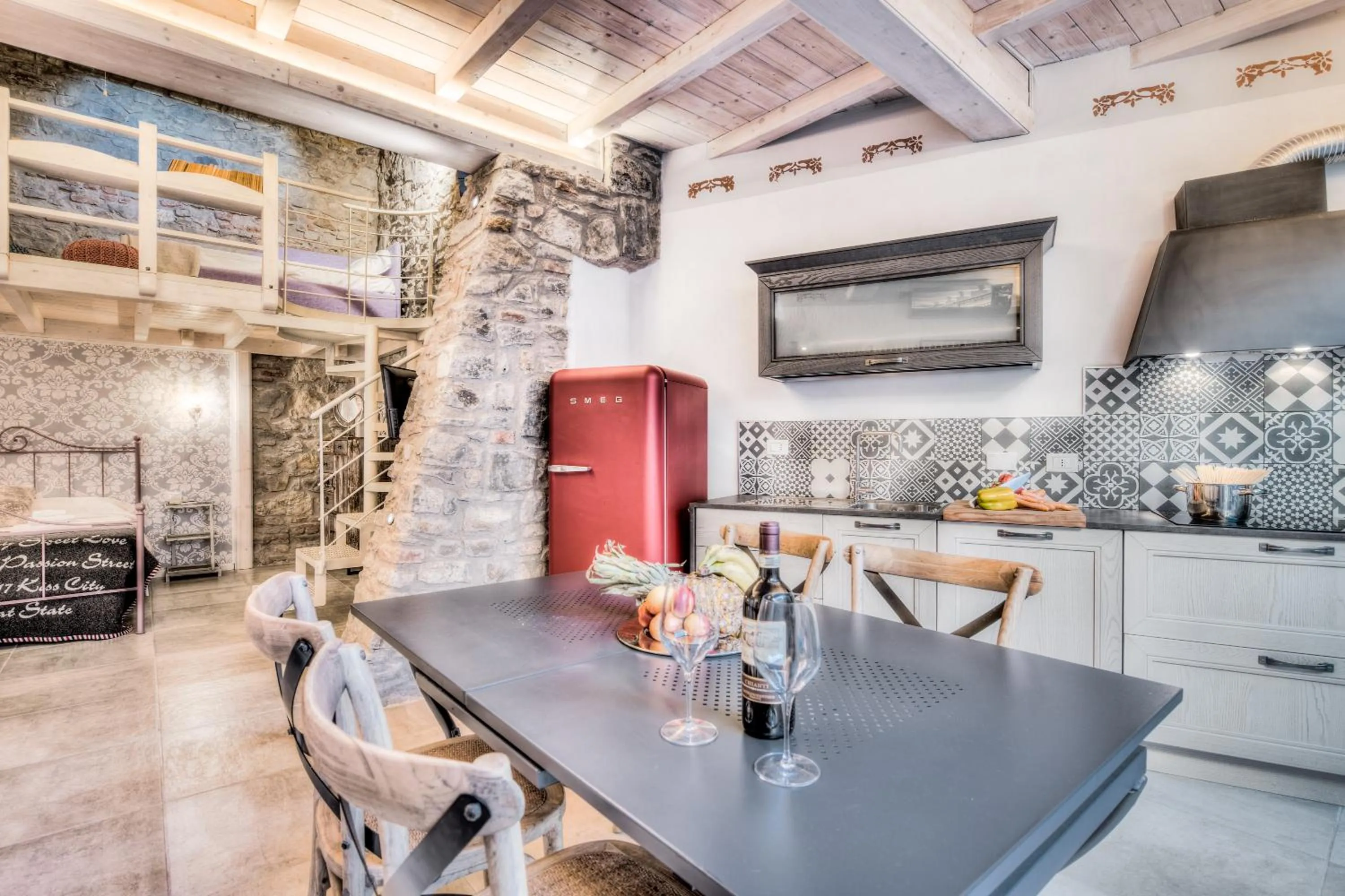 Kitchen or kitchenette in Giglio Apartments by Mmega