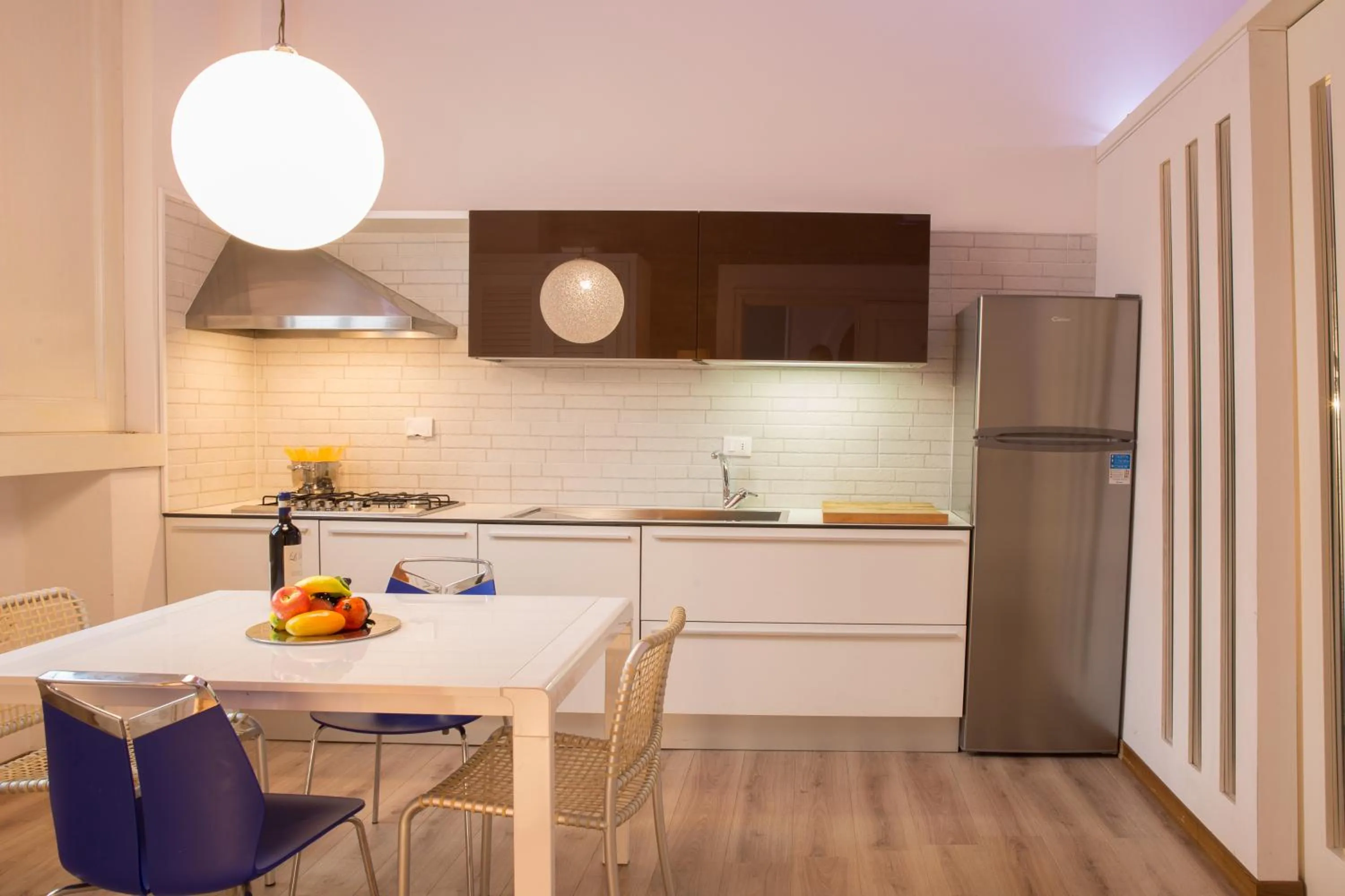 Kitchen or kitchenette in Giglio Apartments by Mmega