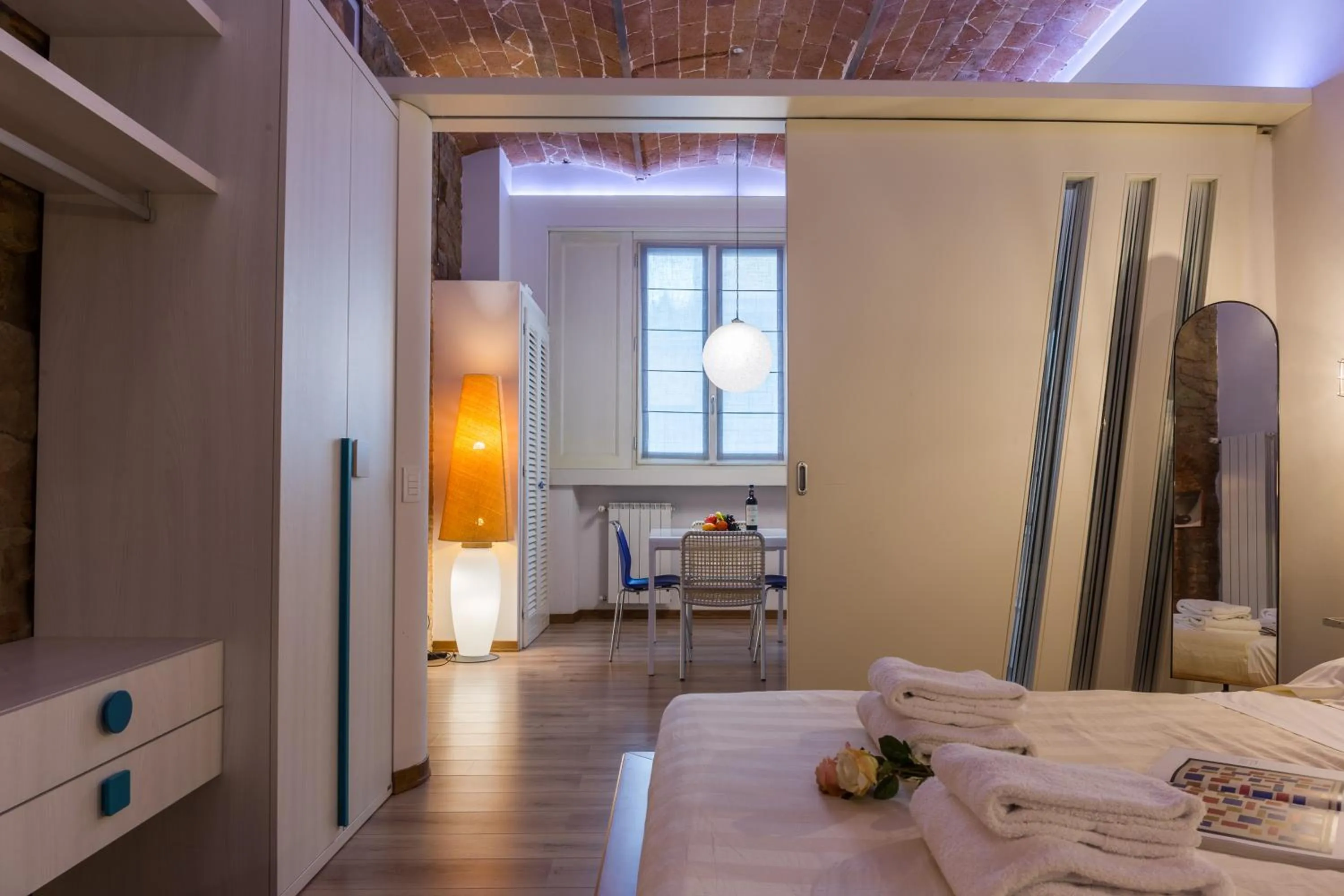Photo of the whole room, Bed in Giglio Apartments by Mmega