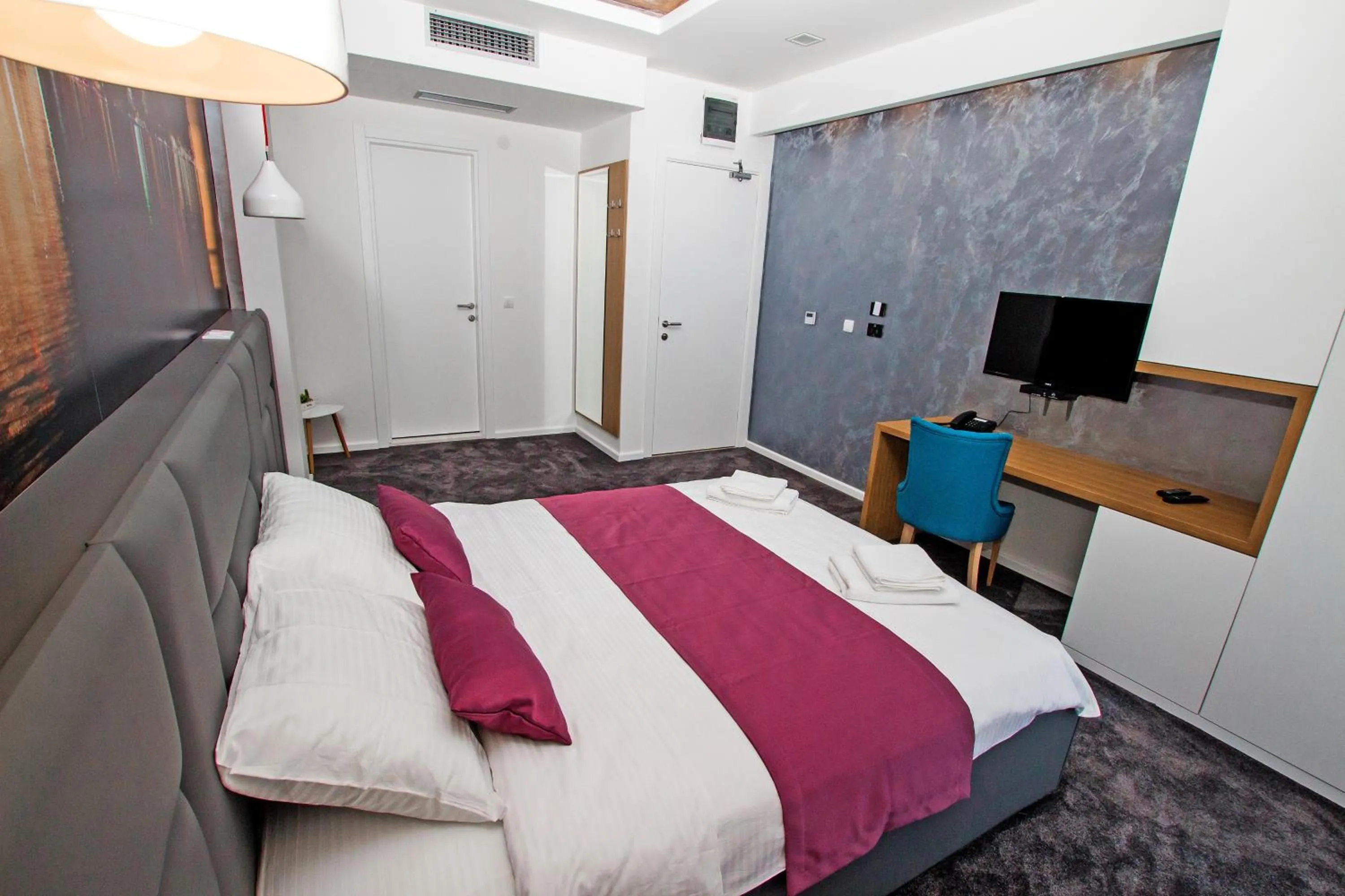 Bedroom, Bed in Hotel Alkima