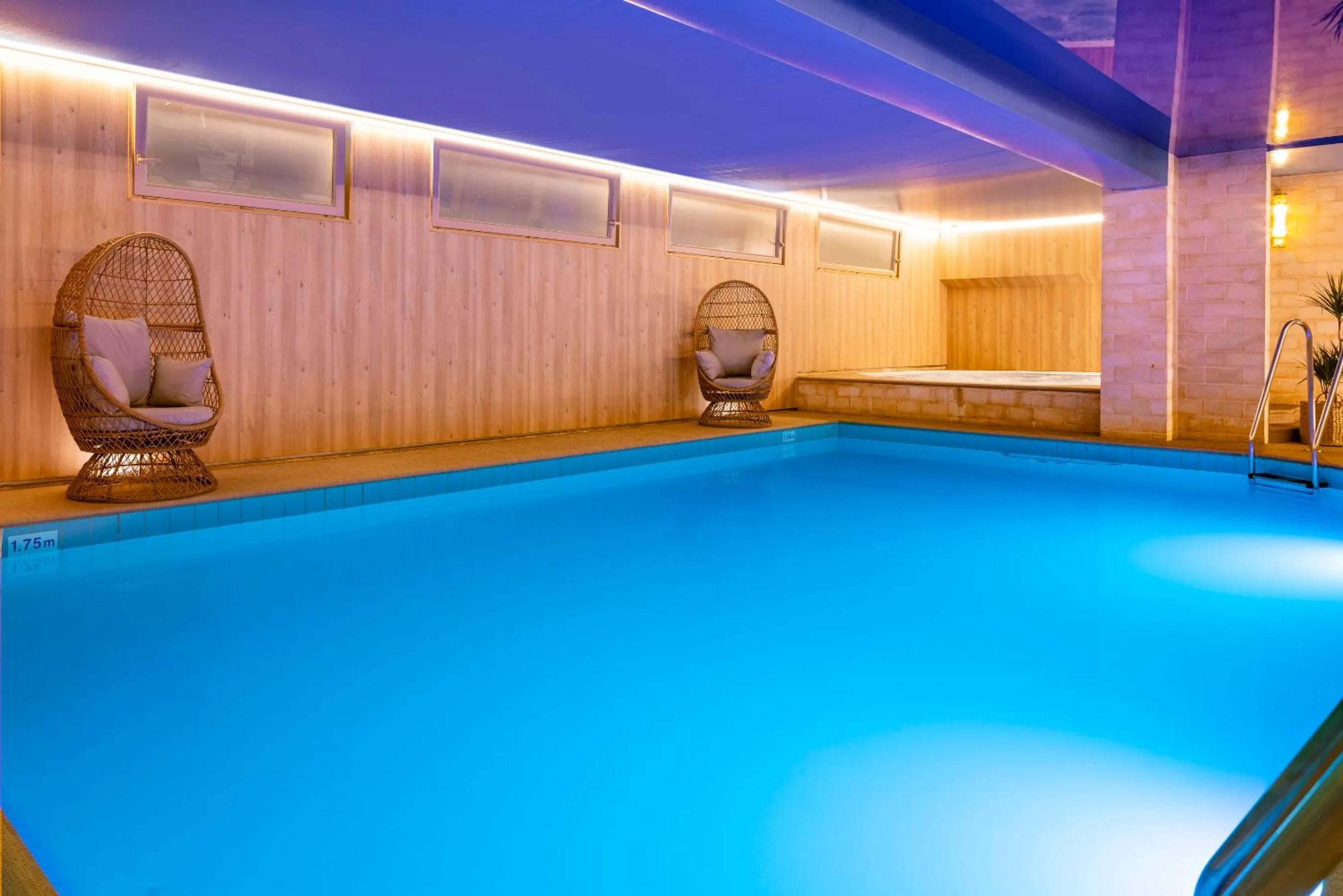 Swimming pool in Hotel Residence Europe & Spa