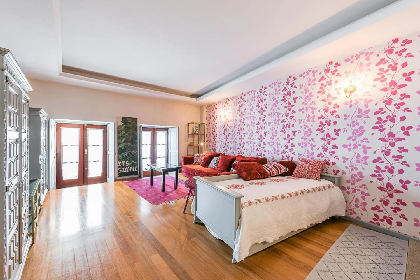 Living room, Bed in Praça Guest House