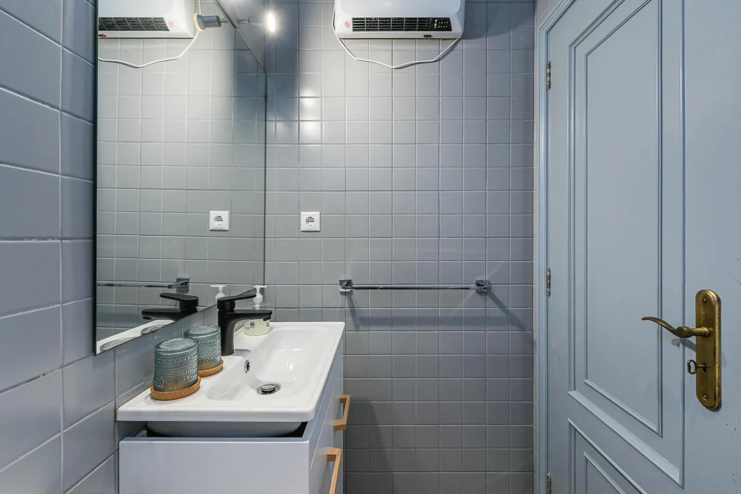Bathroom in Praça Guest House