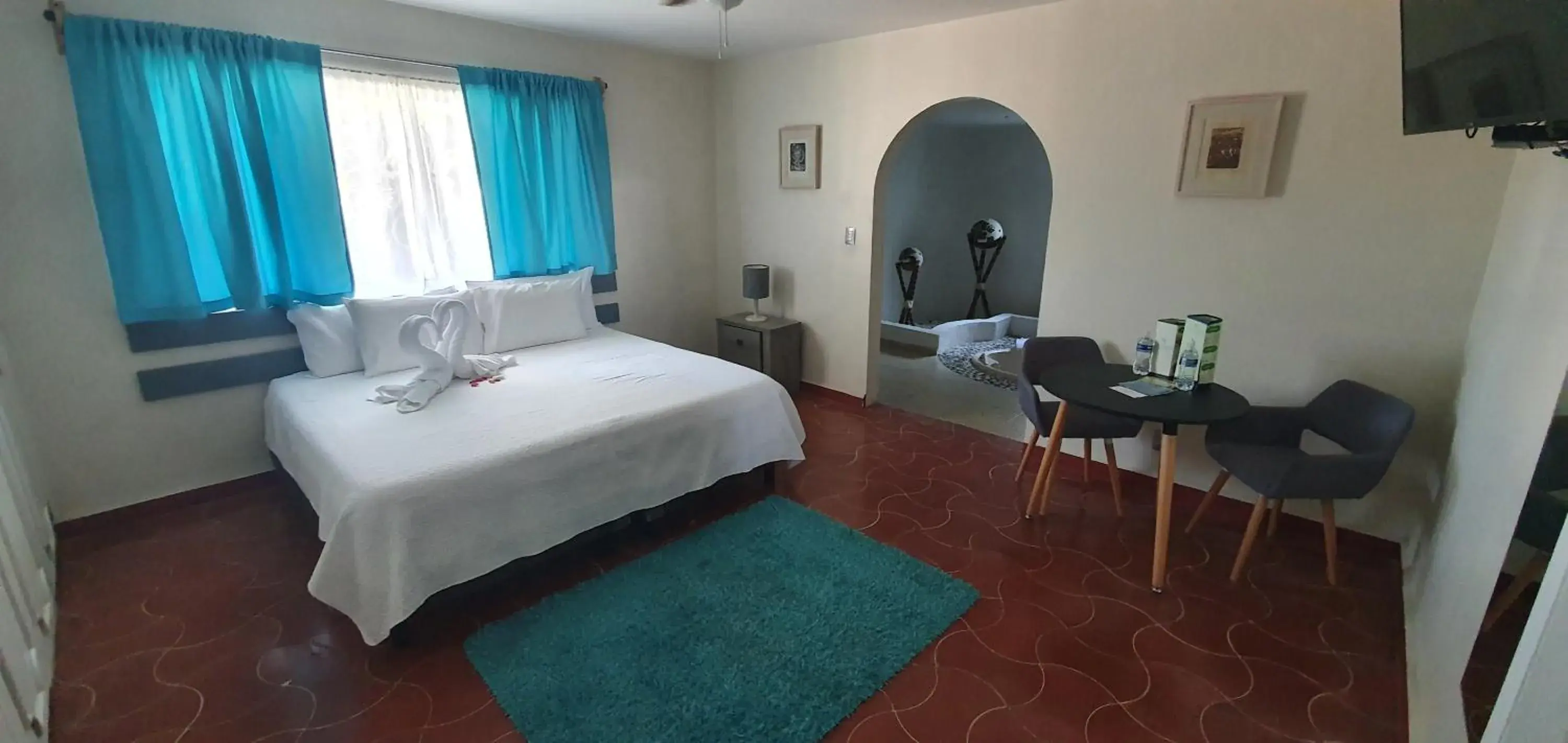 King Room with Spa Bath in Victoria Hotel y Spa King Room with Spa Bath in Victoria Hotel y Spa