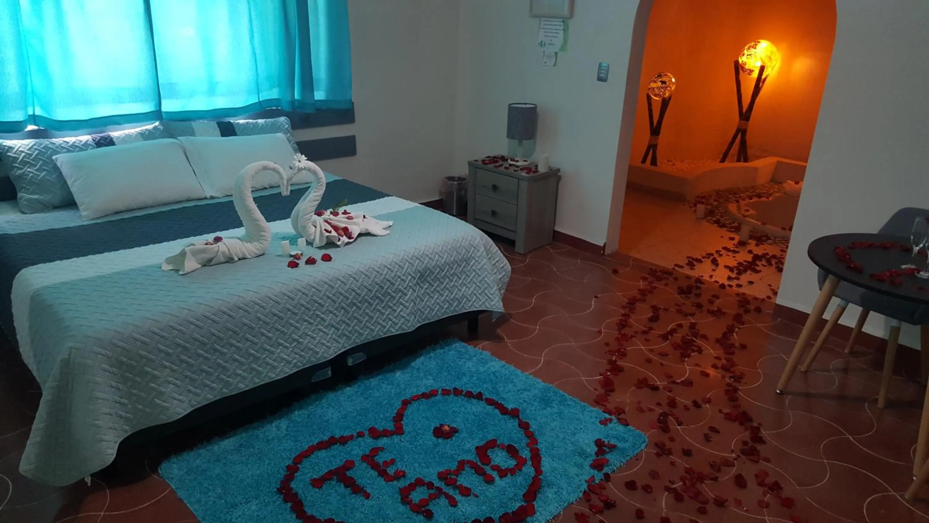 Bed in Victoria Hotel y Spa