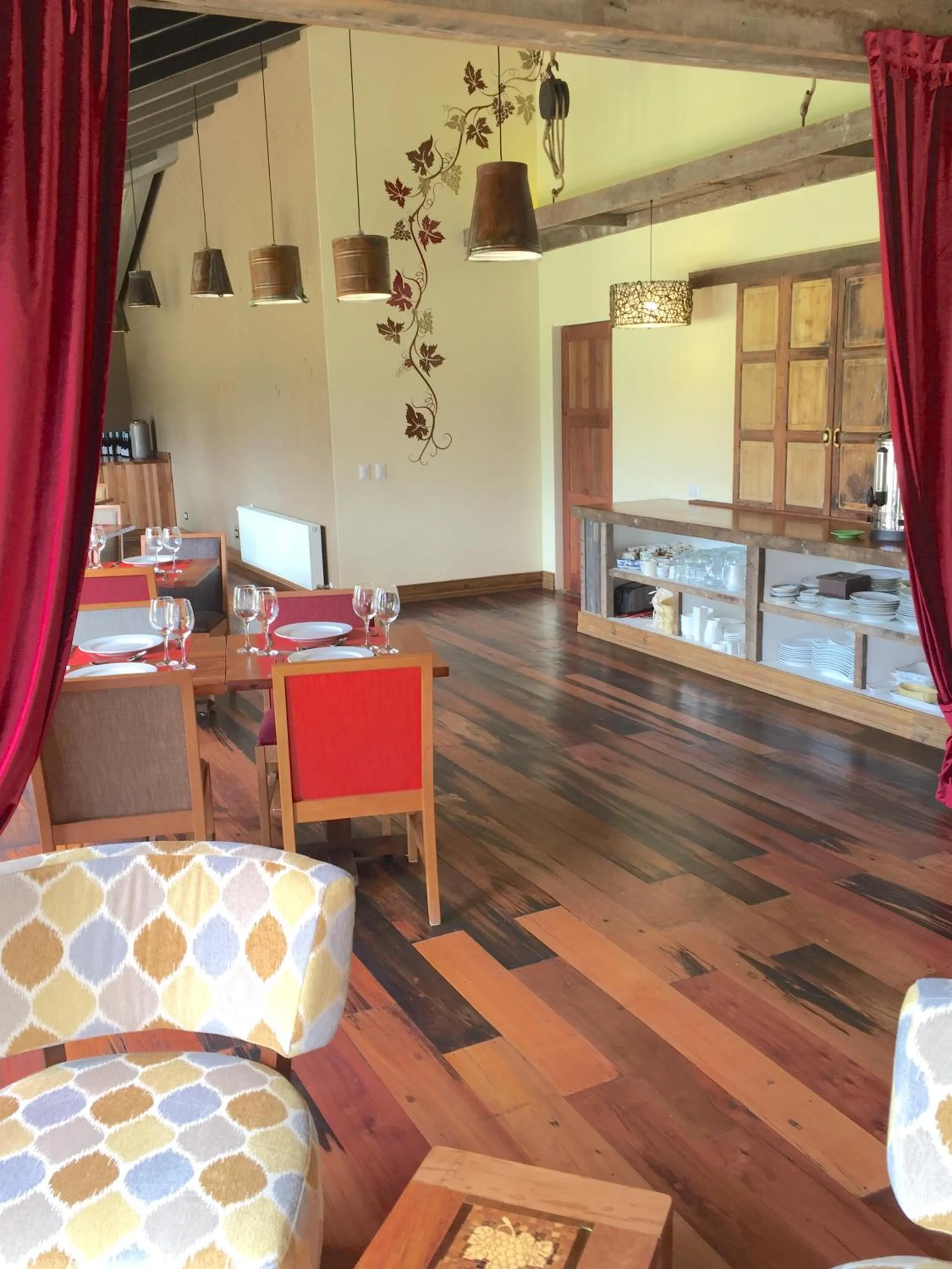 Restaurant/places to eat in Hotel Boutique BC Wine Casablanca