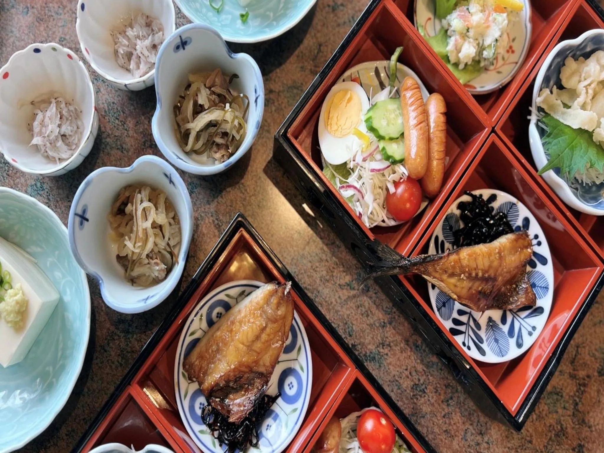 Breakfast in Ichifukuso