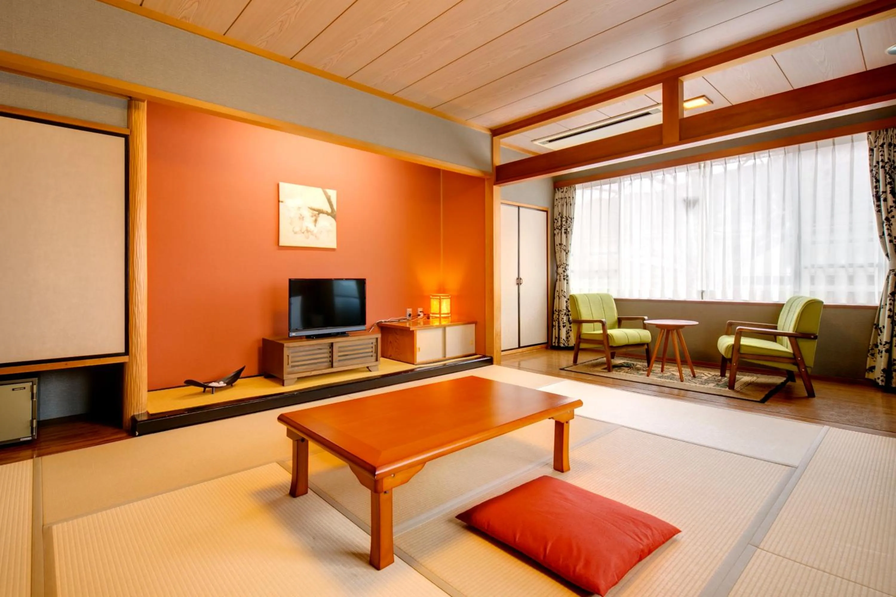 Photo of the whole room in Sundance Resort Hakone Gora