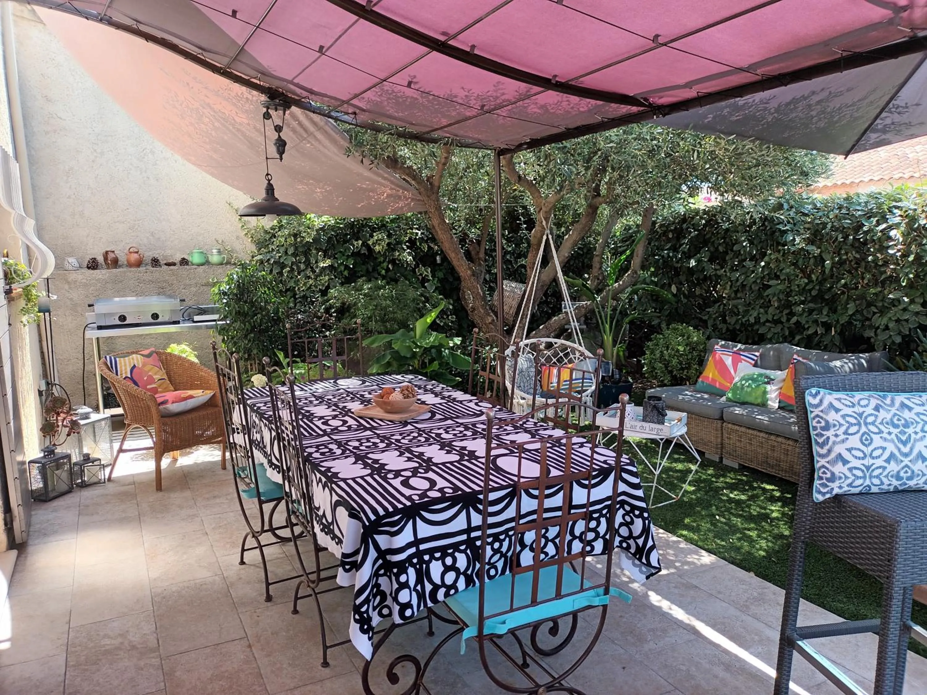 Jolie petite suite Côte d'Azur.