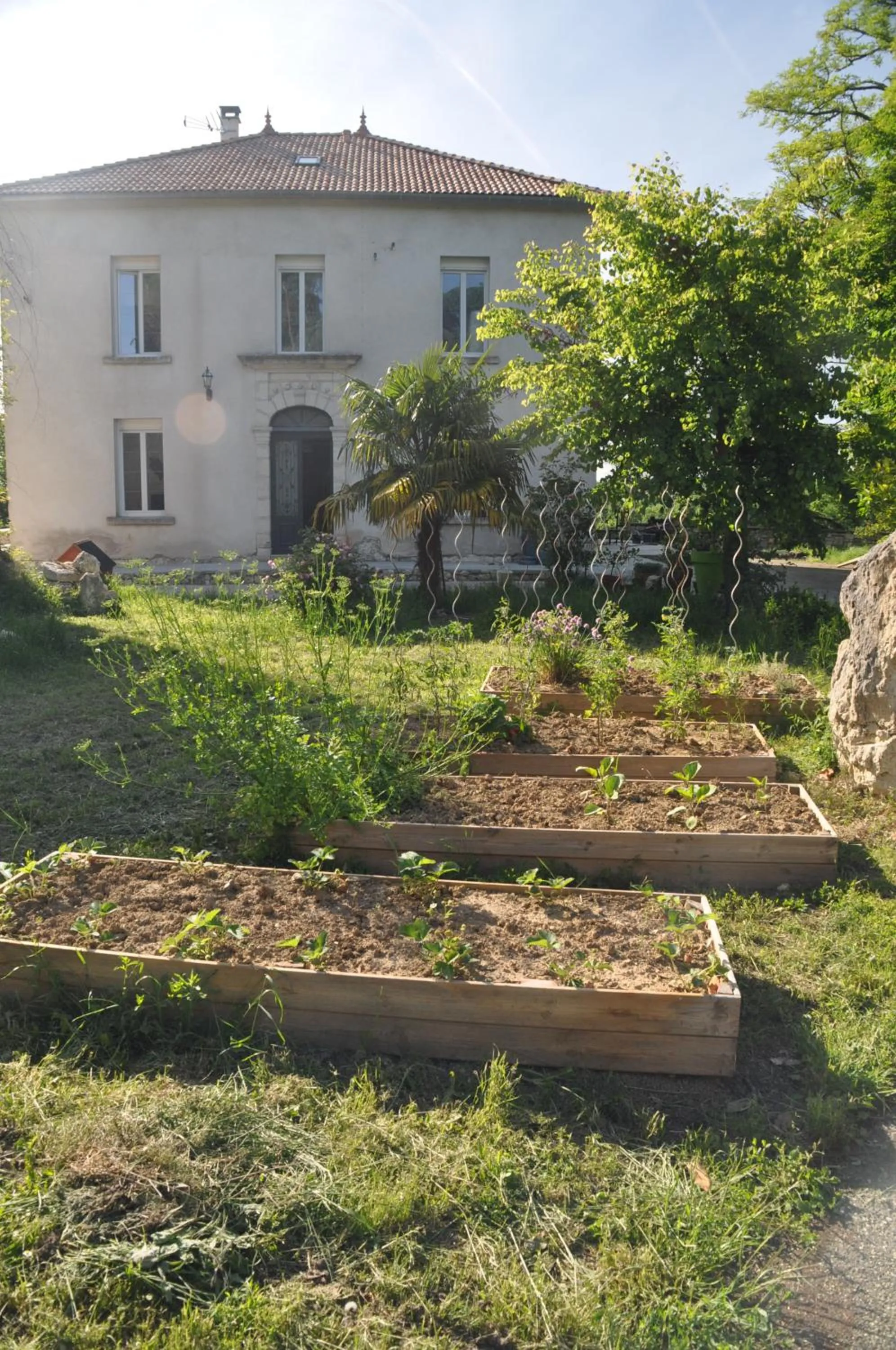 Property building in Loustalneou