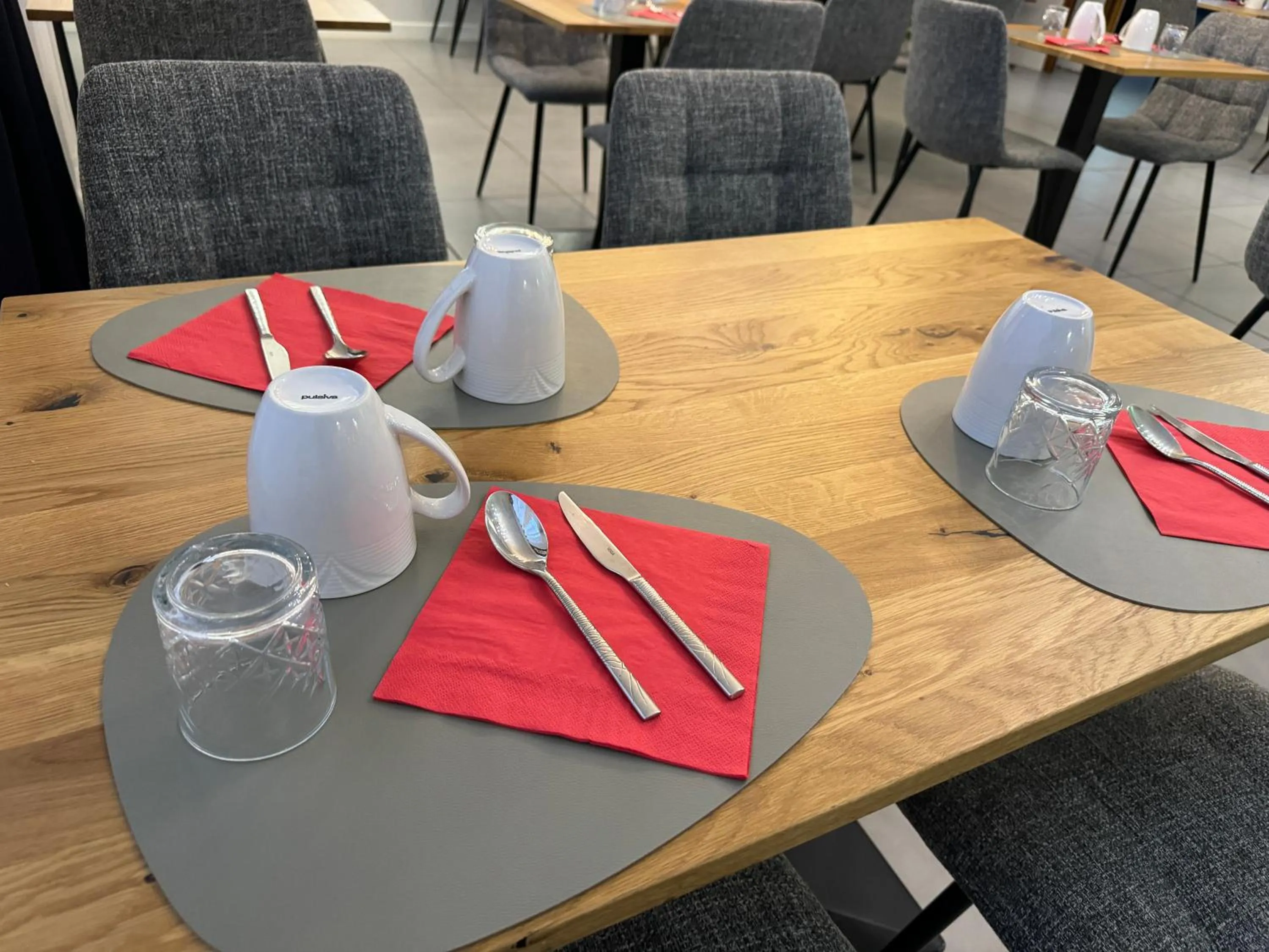 Breakfast in Cit'Hôtel le Welcome