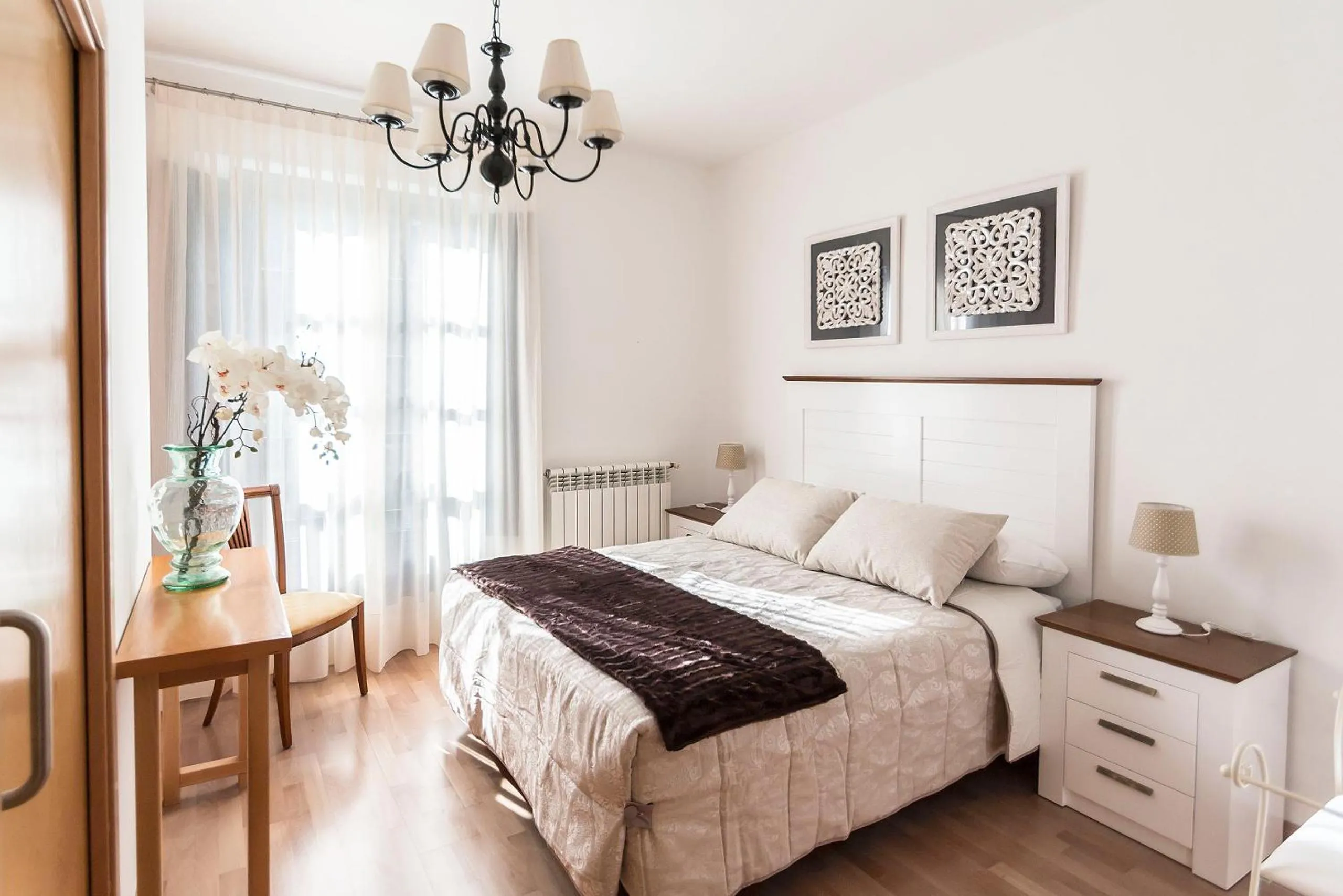 Photo of the whole room in Hotel Pazo de Berbetoros