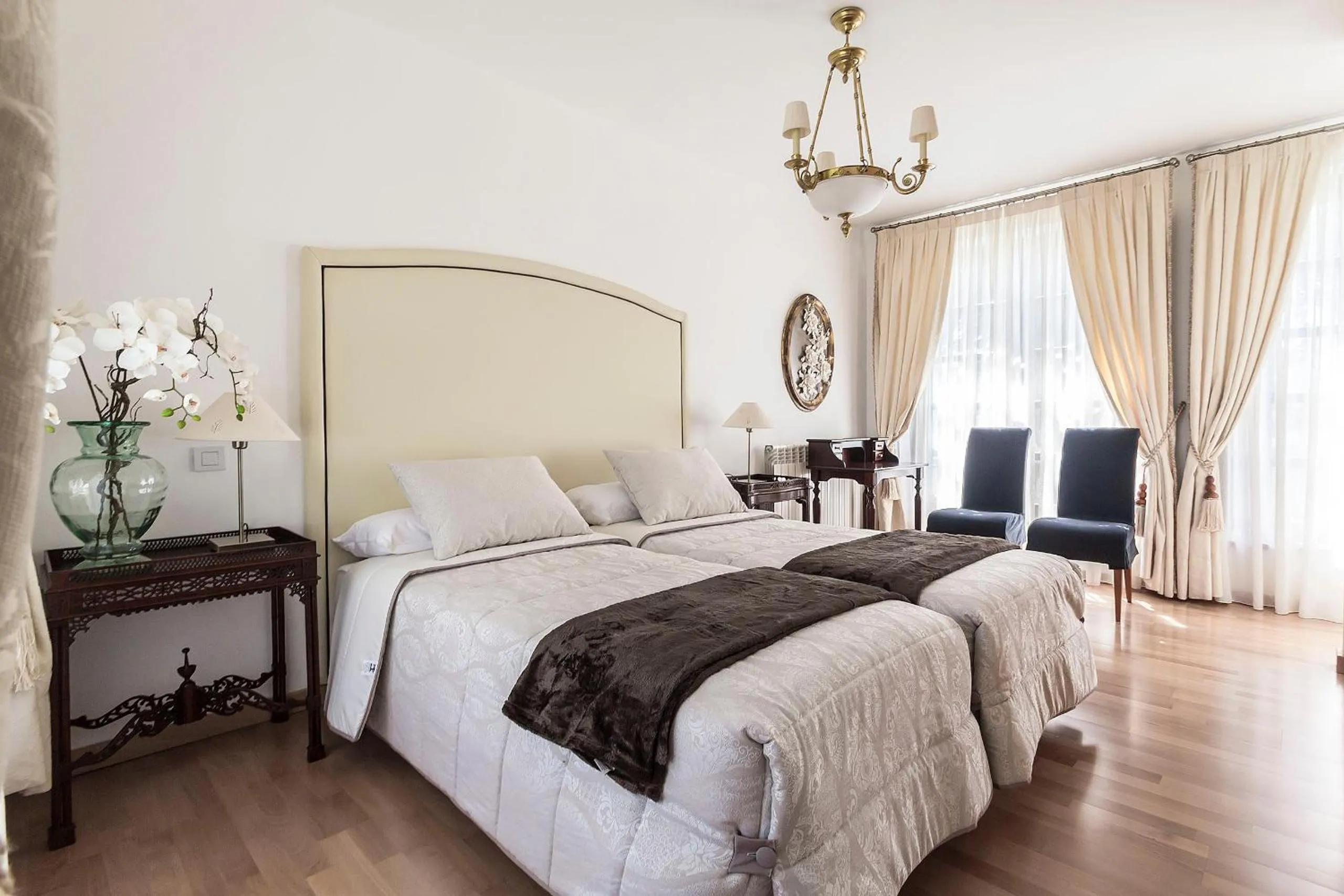Photo of the whole room in Hotel Pazo de Berbetoros