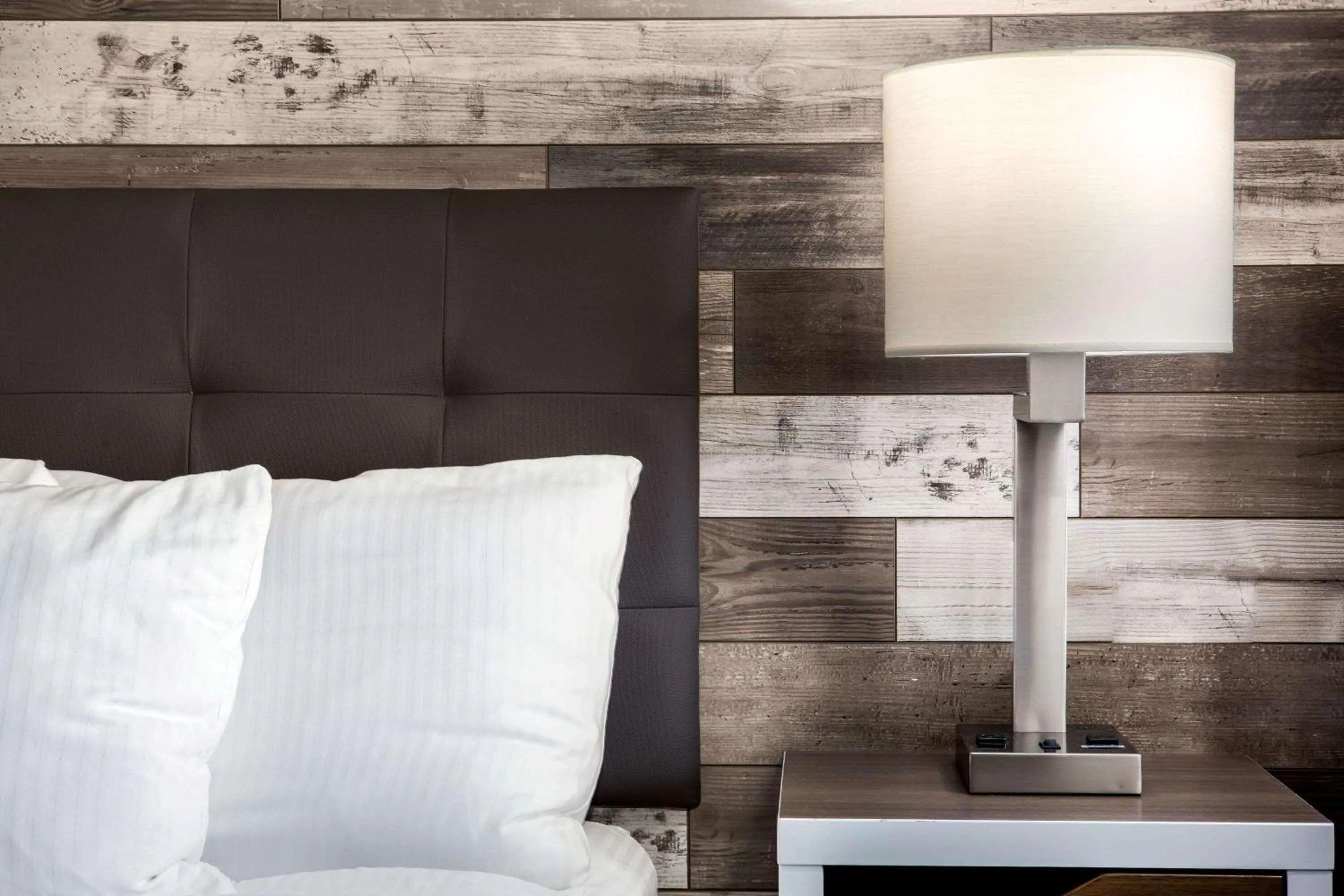 Photo of the whole room in La Quinta by Wyndham Pittsburg