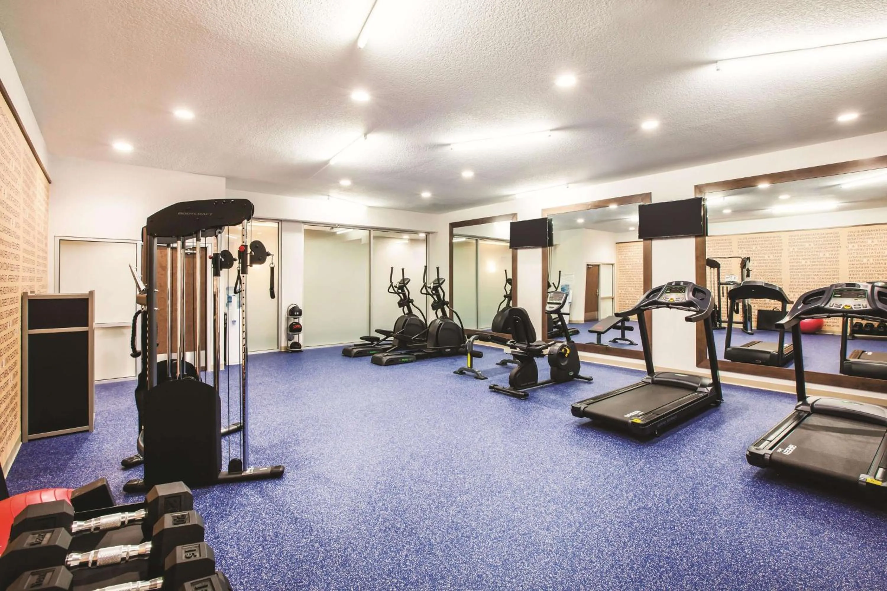 Fitness centre/facilities in La Quinta by Wyndham Wichita Northeast