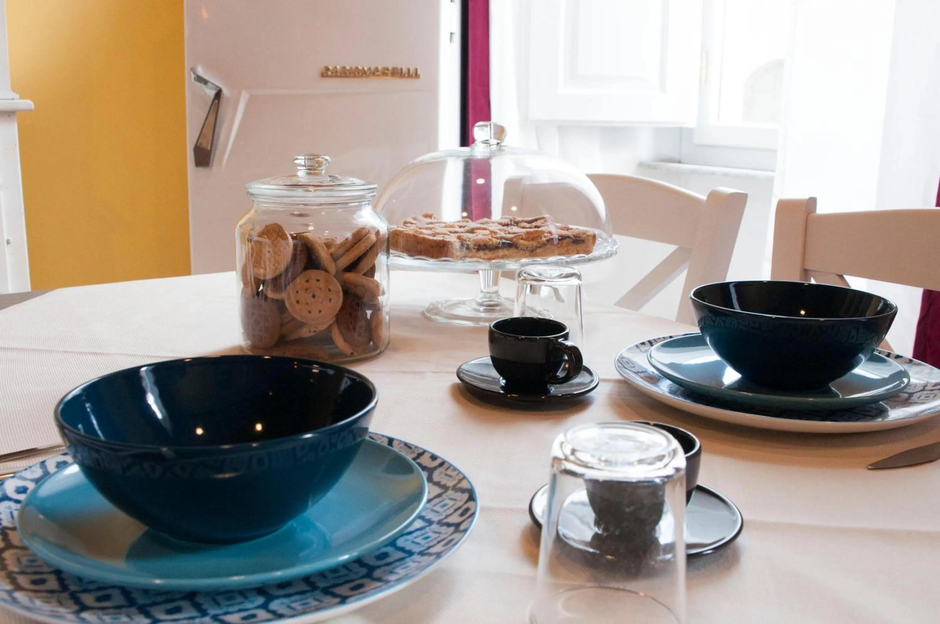 Buffet breakfast in Retrò B&B