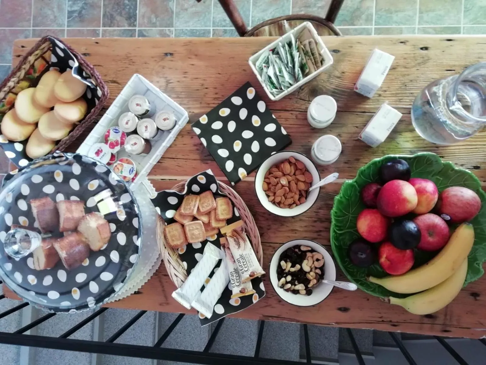 Buffet breakfast in b&b Franzisca