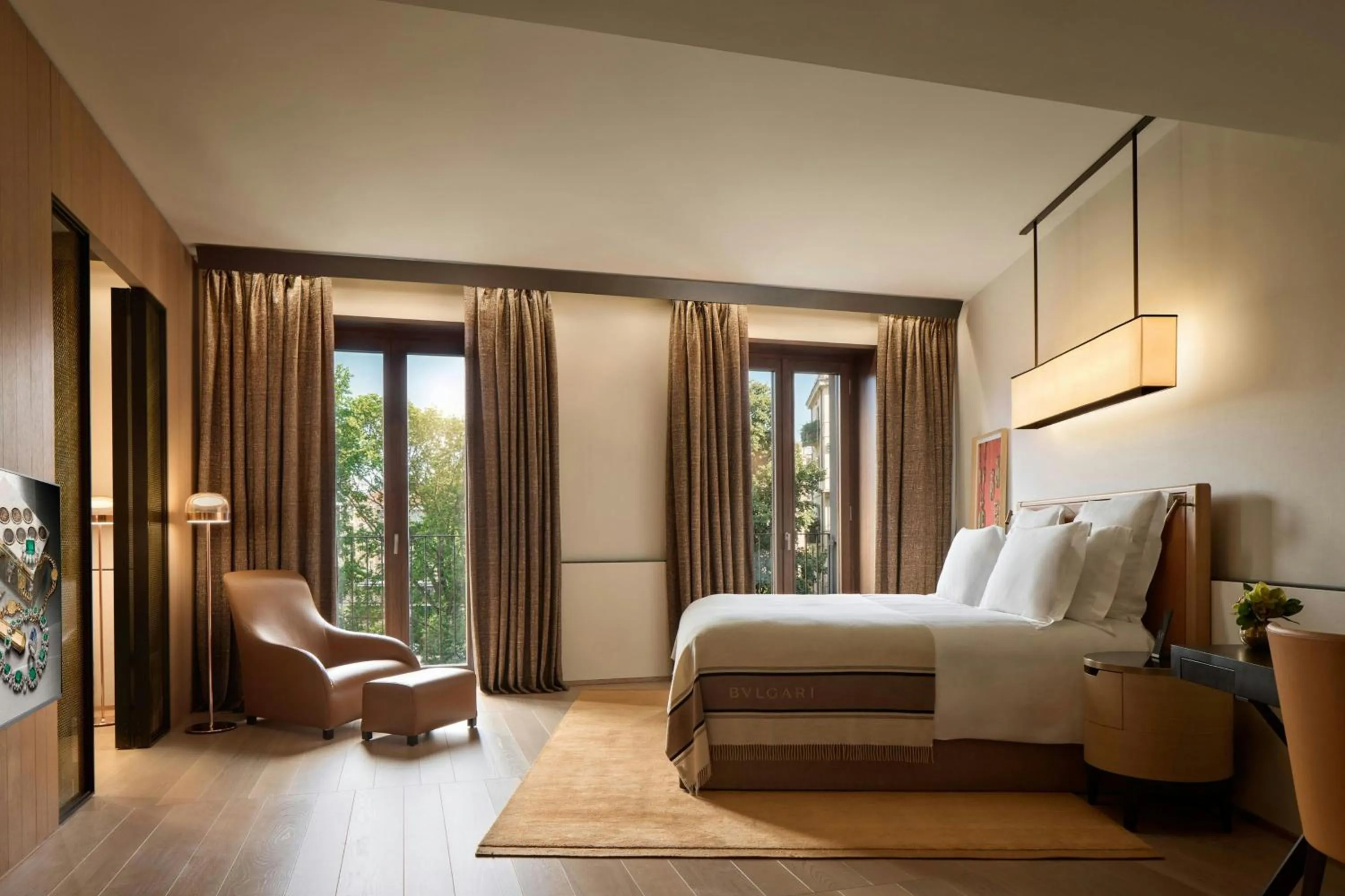 Bedroom, Bed in Bvlgari Hotel Milano