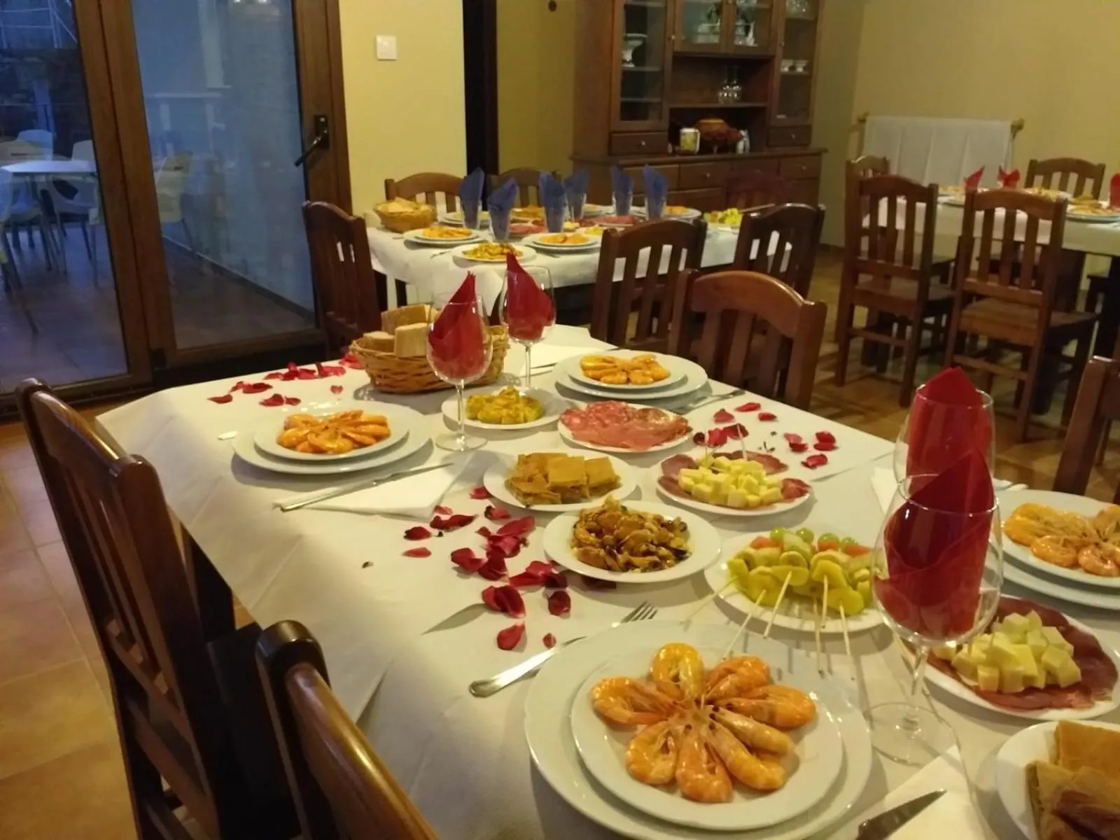Restaurant/places to eat in Chan da Vella
