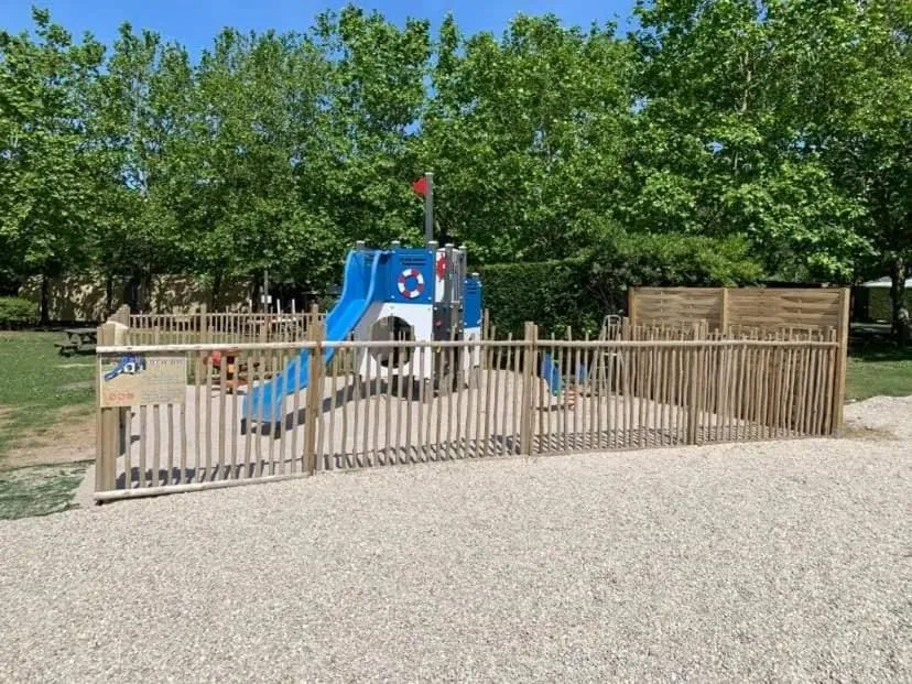 Camping Les Maraises