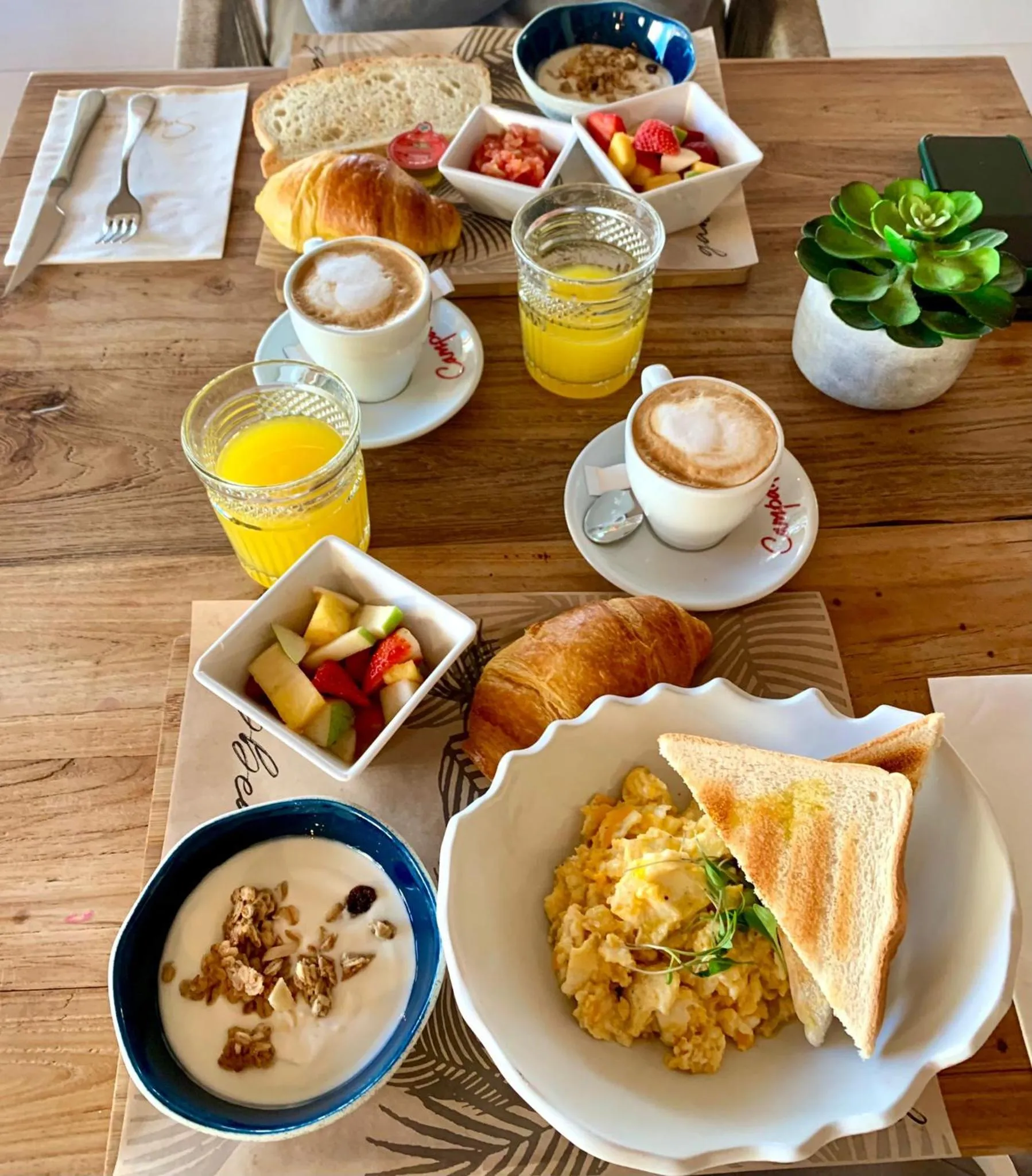 Breakfast in Hotel Miramar Valencia