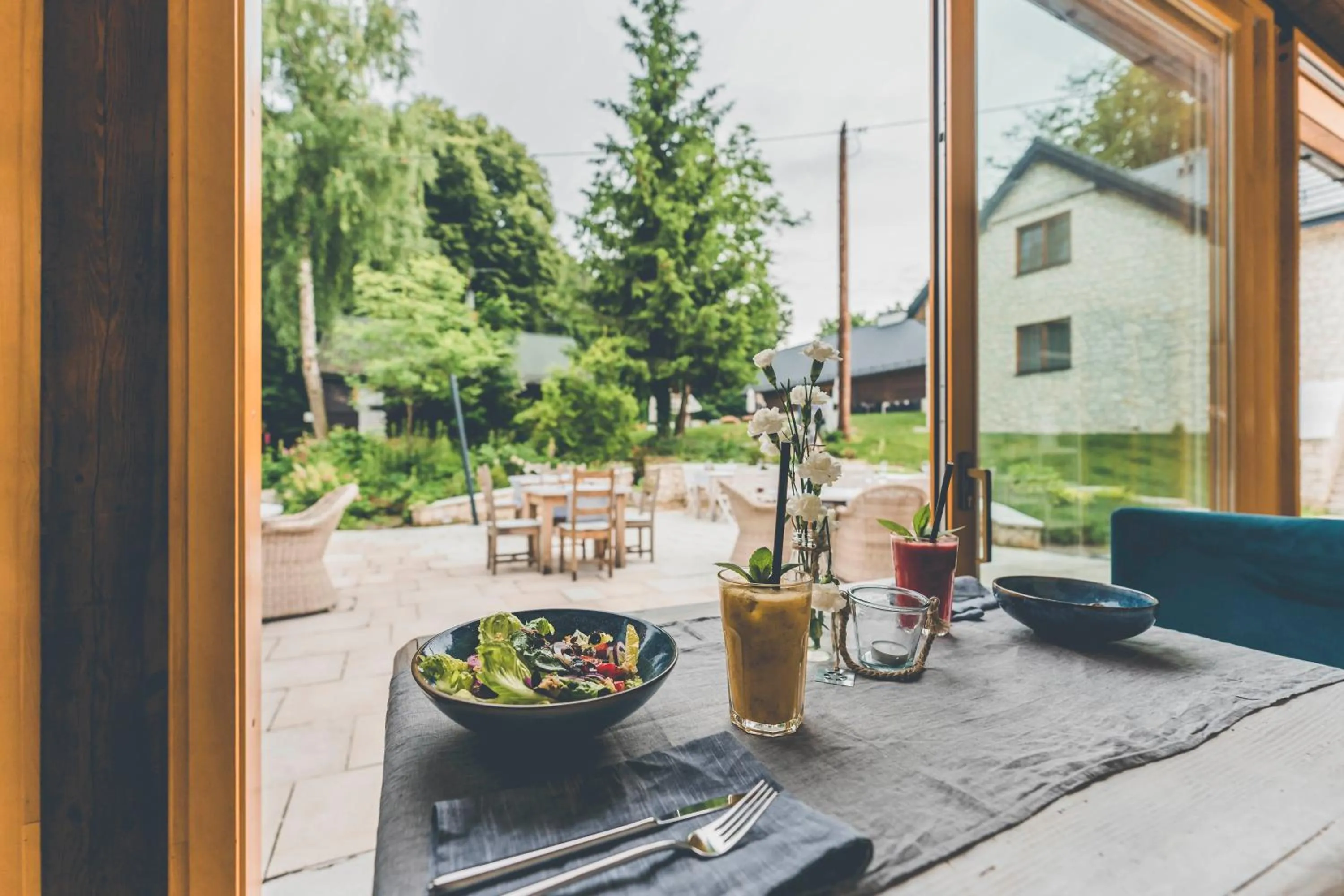 Restaurant/places to eat in Łubinowe Wzgórze Dom II