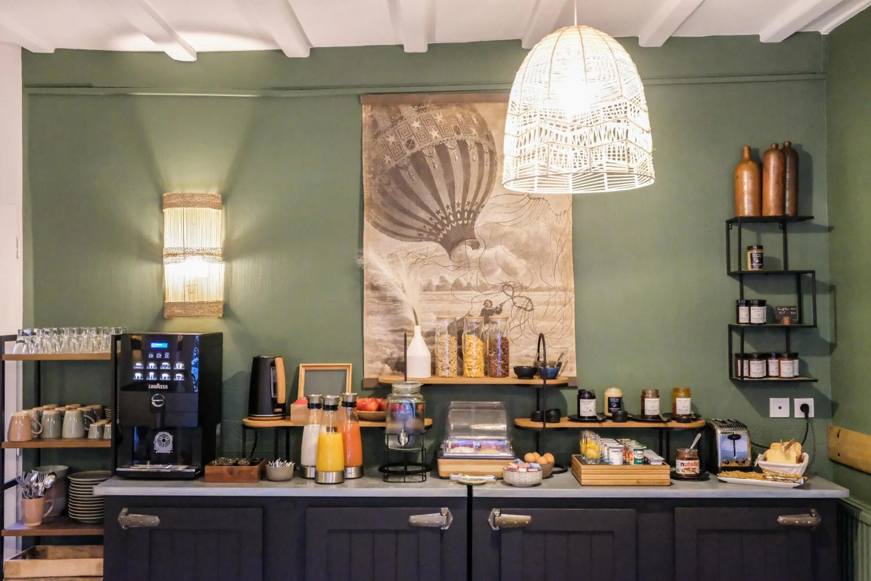 Breakfast in Hôtel Le Patio - Deauville