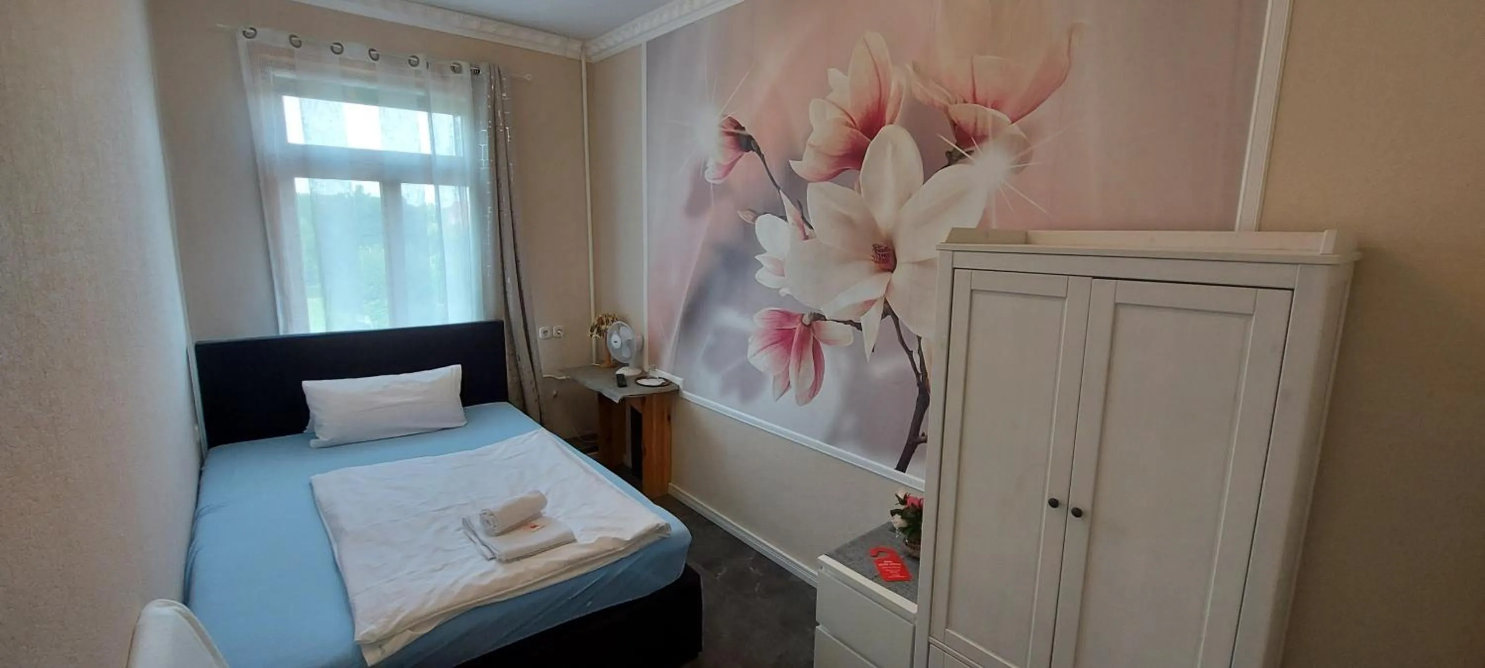 Bed in Hotel Restaurant Hellas