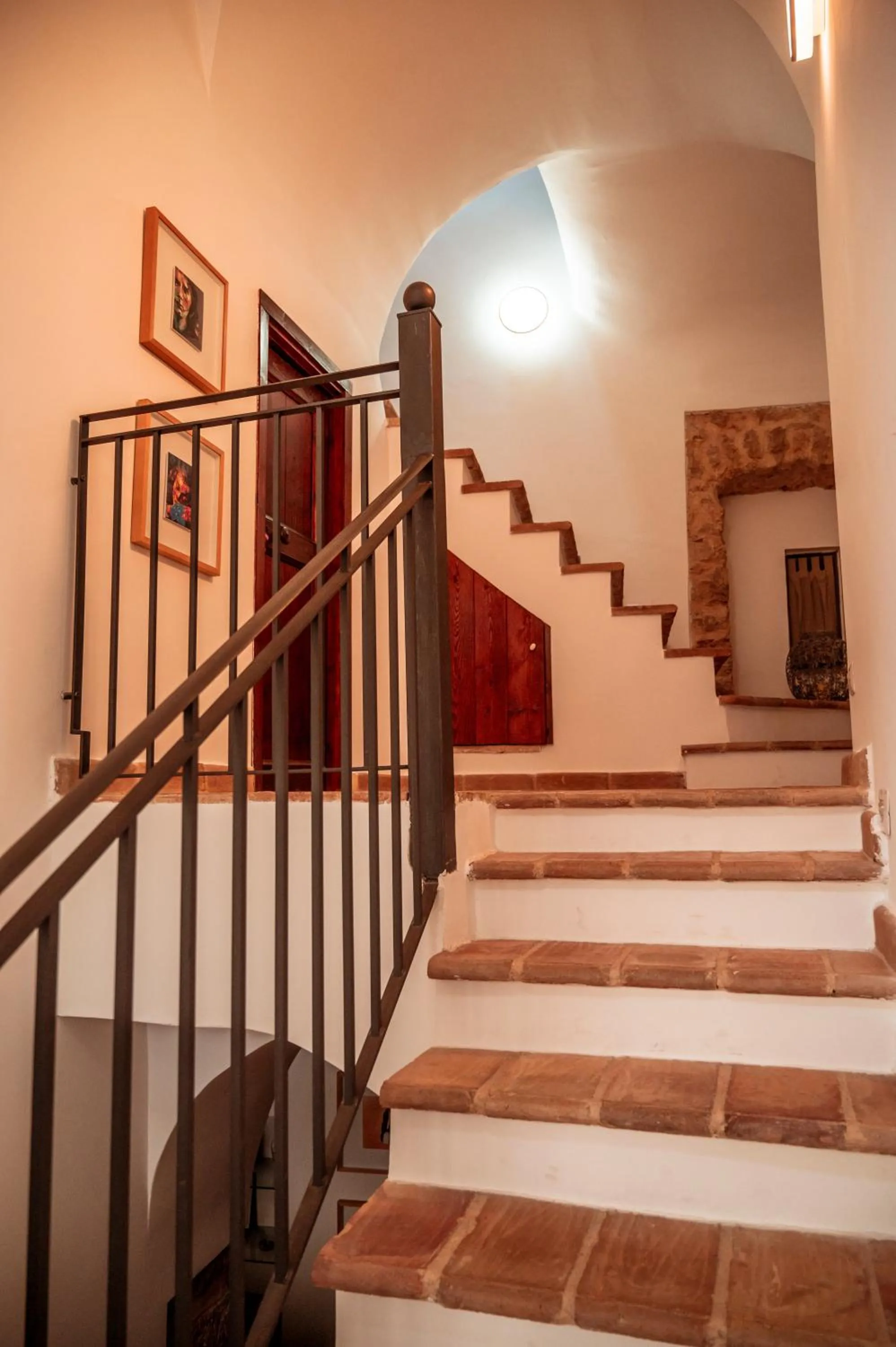 Decorative detail in Locanda Persei